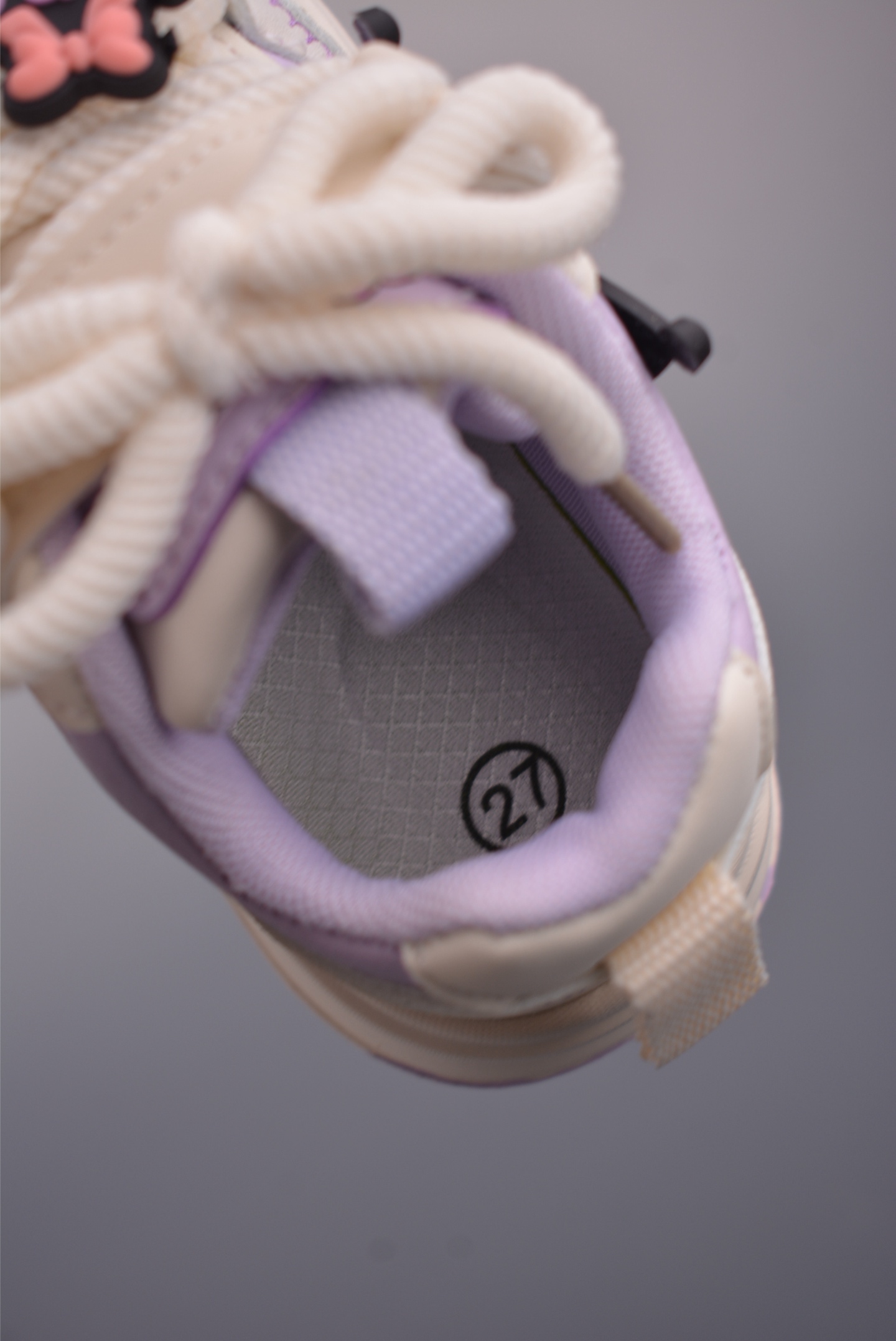 130 Sanrio 三丽欧 童鞋 休闲运动慢跑鞋