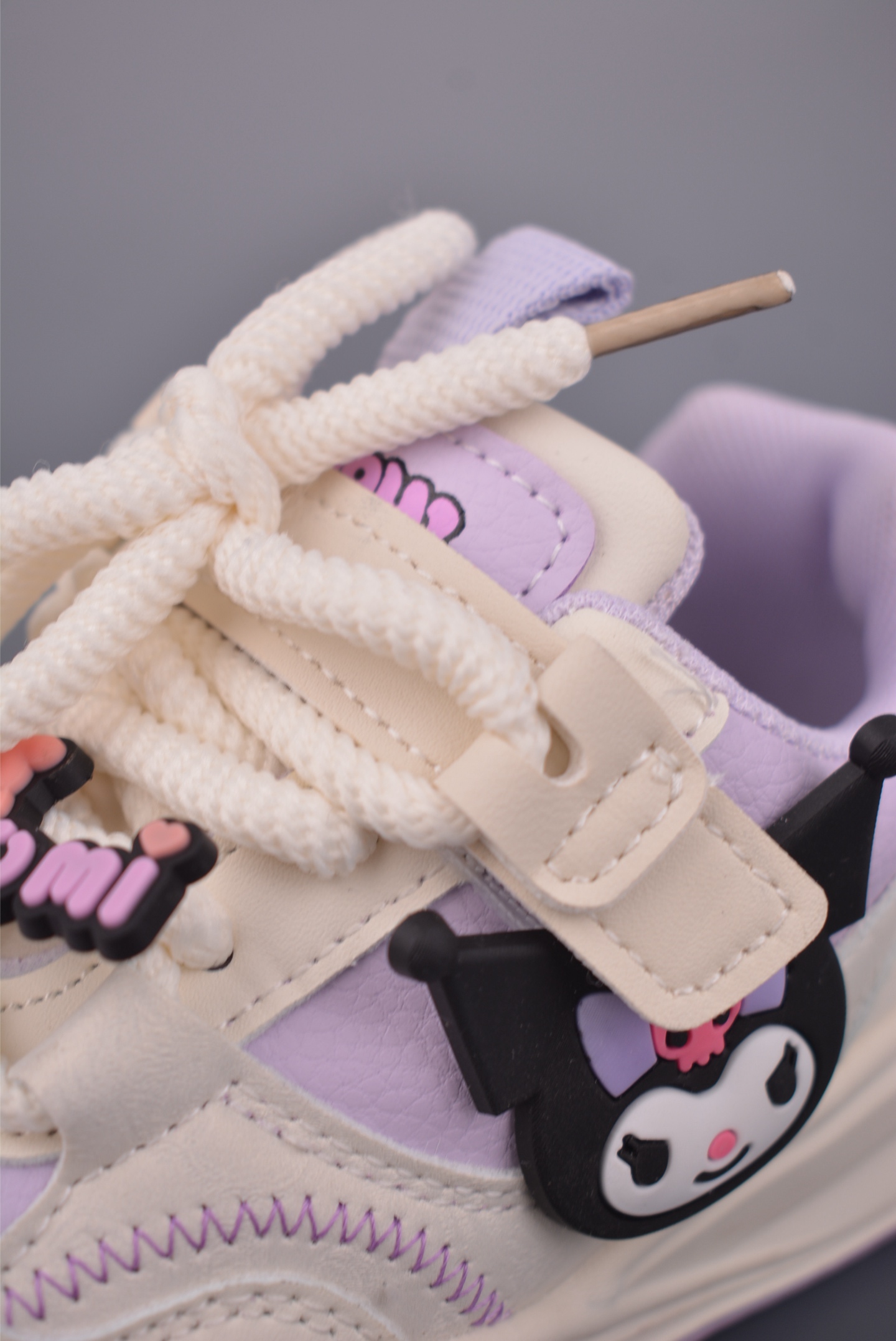 130 Sanrio 三丽欧 童鞋 休闲运动慢跑鞋