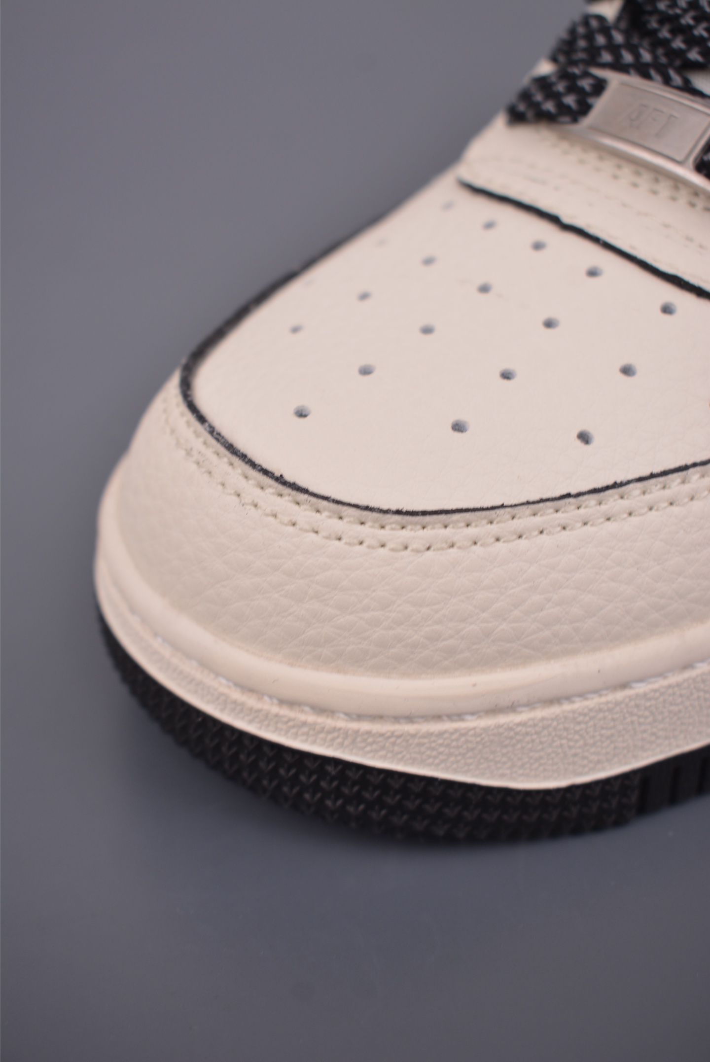 Nike Air Force 1 Low LV联名 XX3168-220