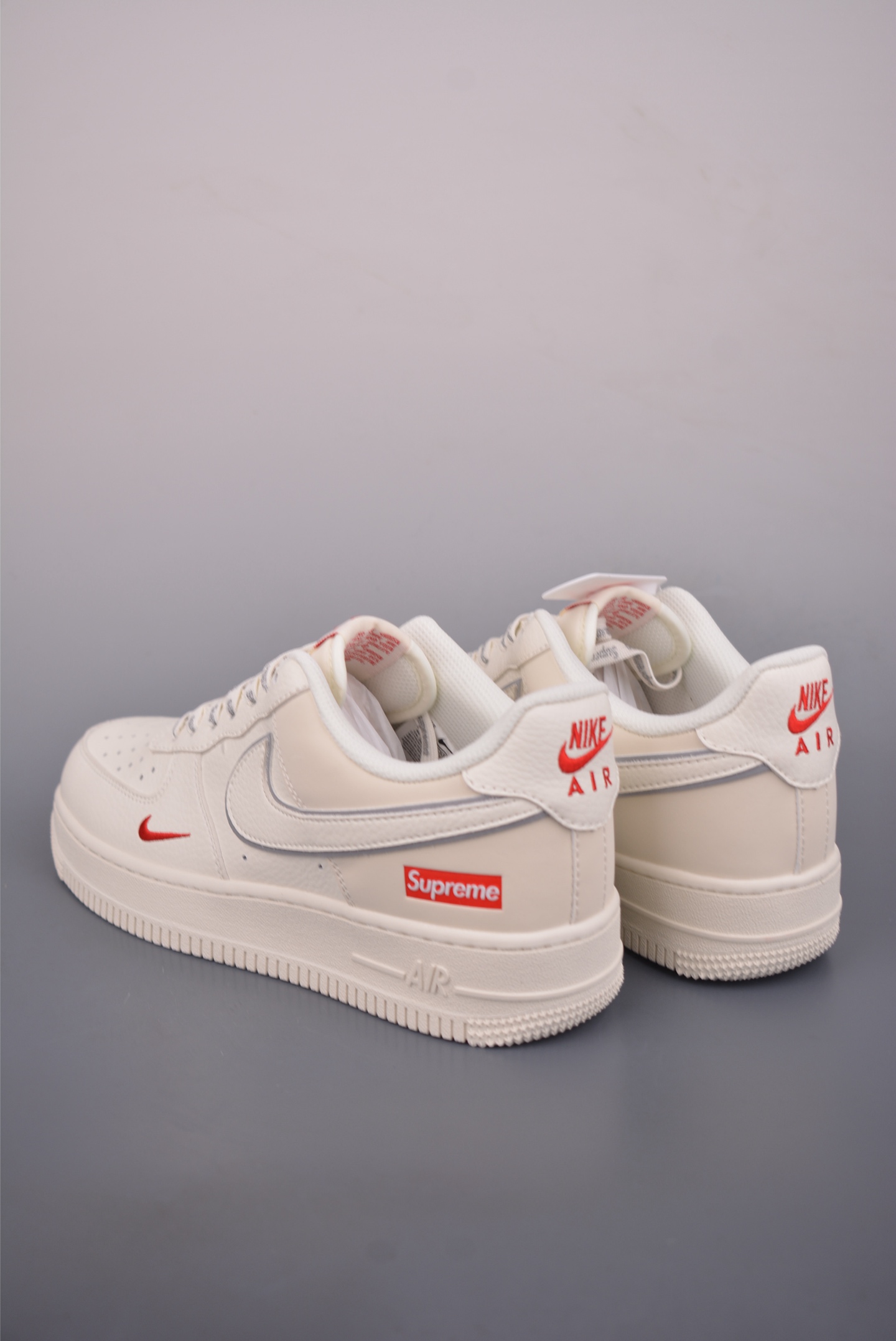 Nike Air Force 1 Low Supreme联名 CS5288-052-莆田鞋,莆田鞋货源,高仿鞋,高仿鞋货源,安福档口,莆田高仿鞋,莆田鞋批发,高仿鞋批发,莆田高仿运动鞋,高仿运动鞋,莆田运动鞋 Nike Air Force 1 Low Supreme联名 CS5288-052
