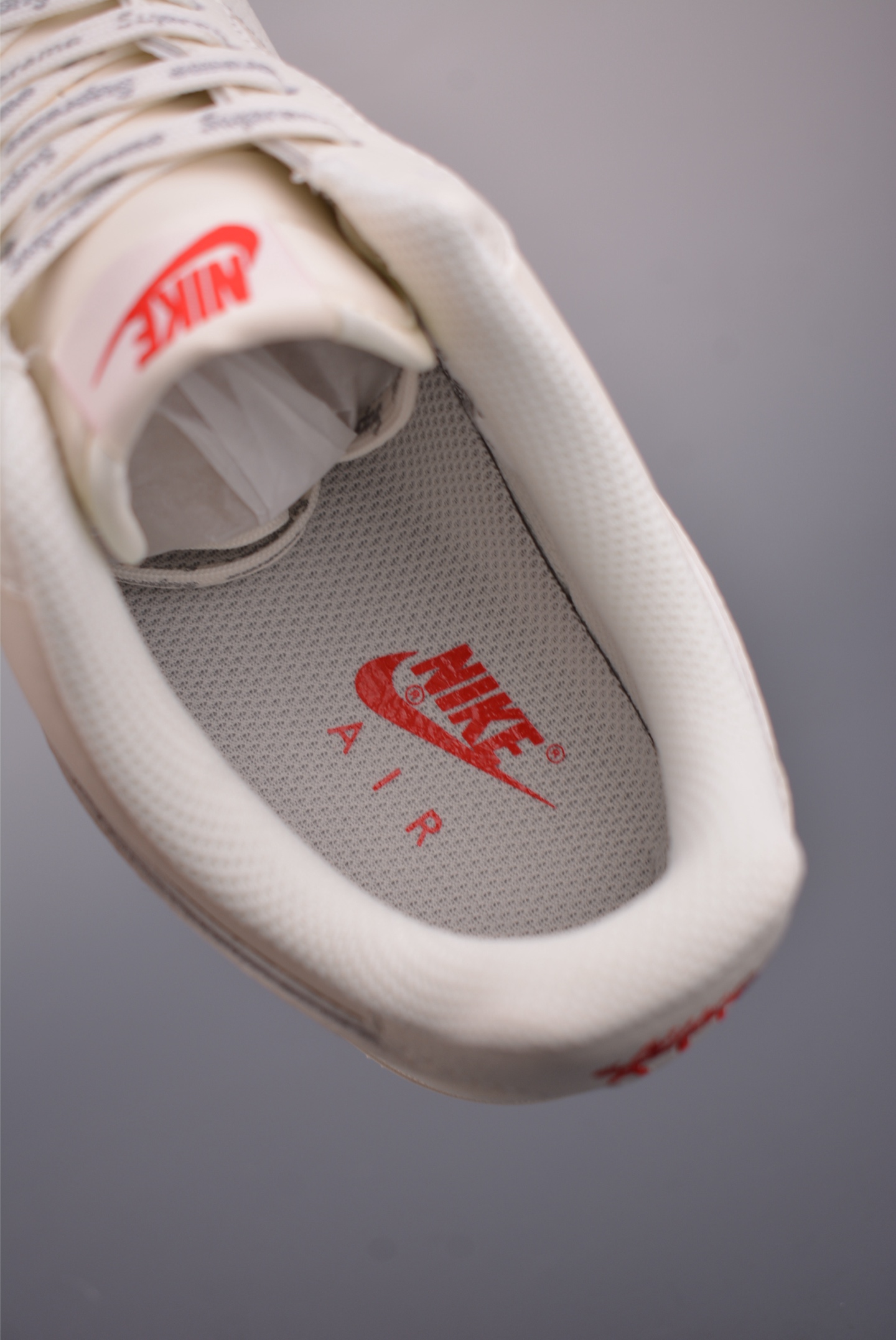 Nike Air Force 1 Low Supreme联名 CS5288-052-莆田鞋,莆田鞋货源,高仿鞋,高仿鞋货源,安福档口,莆田高仿鞋,莆田鞋批发,高仿鞋批发,莆田高仿运动鞋,高仿运动鞋,莆田运动鞋 Nike Air Force 1 Low Supreme联名 CS5288-052