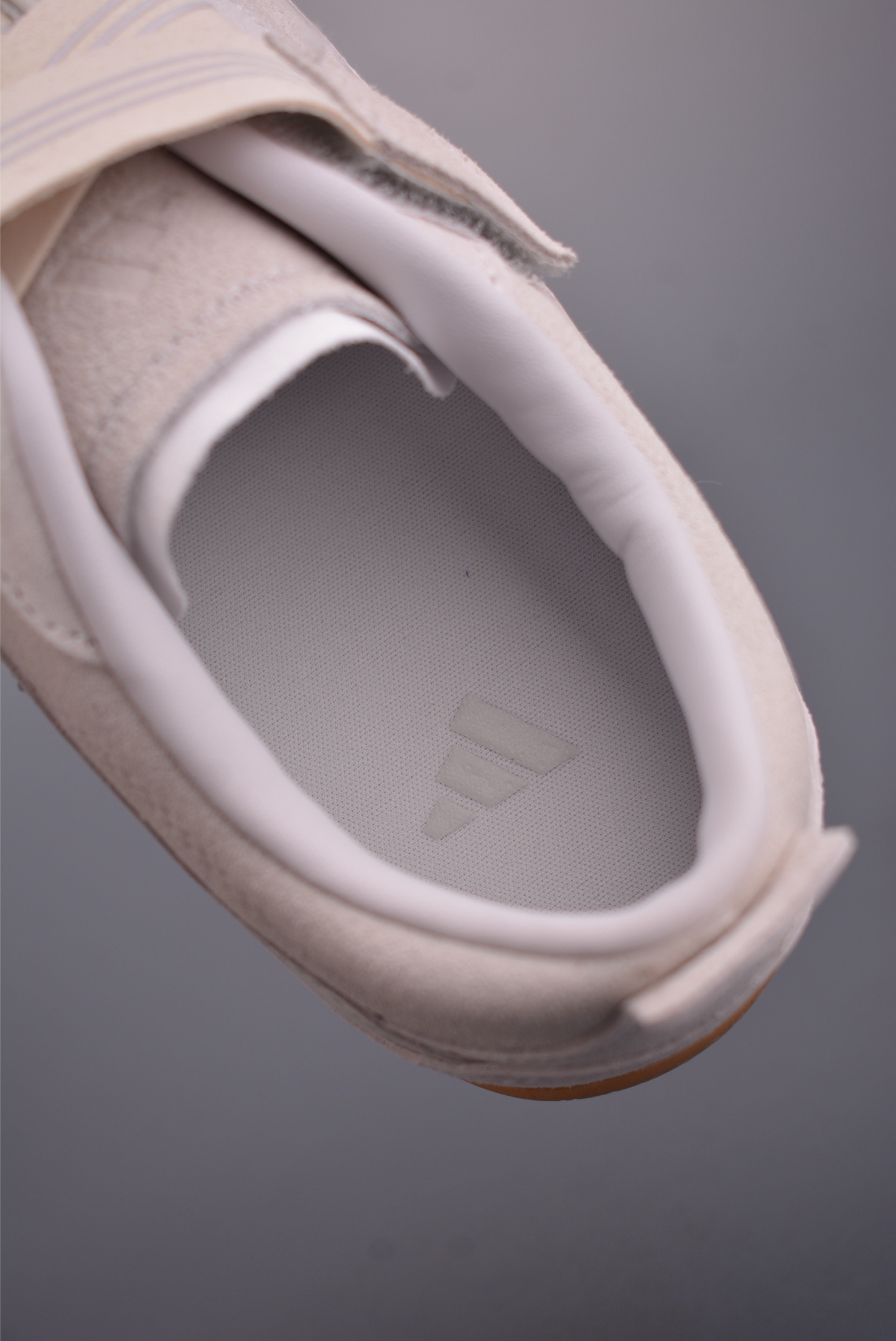 adidas FOS URBAN REVERIE 舒适时尚 阿迪fos芭蕾鞋 JS0151