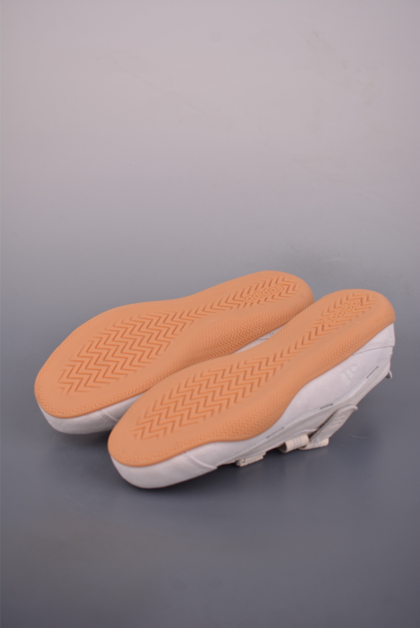 adidas FOS URBAN REVERIE 舒适时尚 阿迪fos芭蕾鞋 JS0151