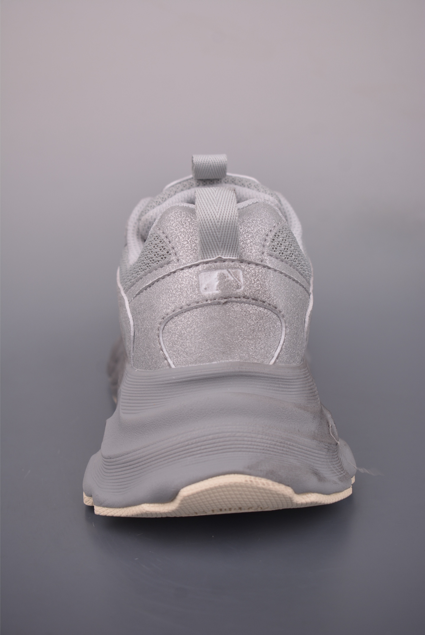 180 CHAMP CHUNKY VINTAGE 纽约洋基队 潮流时尚厚底运动鞋 3ASHCC25N-Chinese UA Cheap High Quatity Brand Clothes Bags handbags Sneakers wholesale wholesaler seller from China Factory suppliers Fashion Clothing Shoes best Quality Beautiful Price 180 CHAMP CHUNKY VINTAGE 纽约洋基队 潮流时尚厚底运动鞋 3ASHCC25N