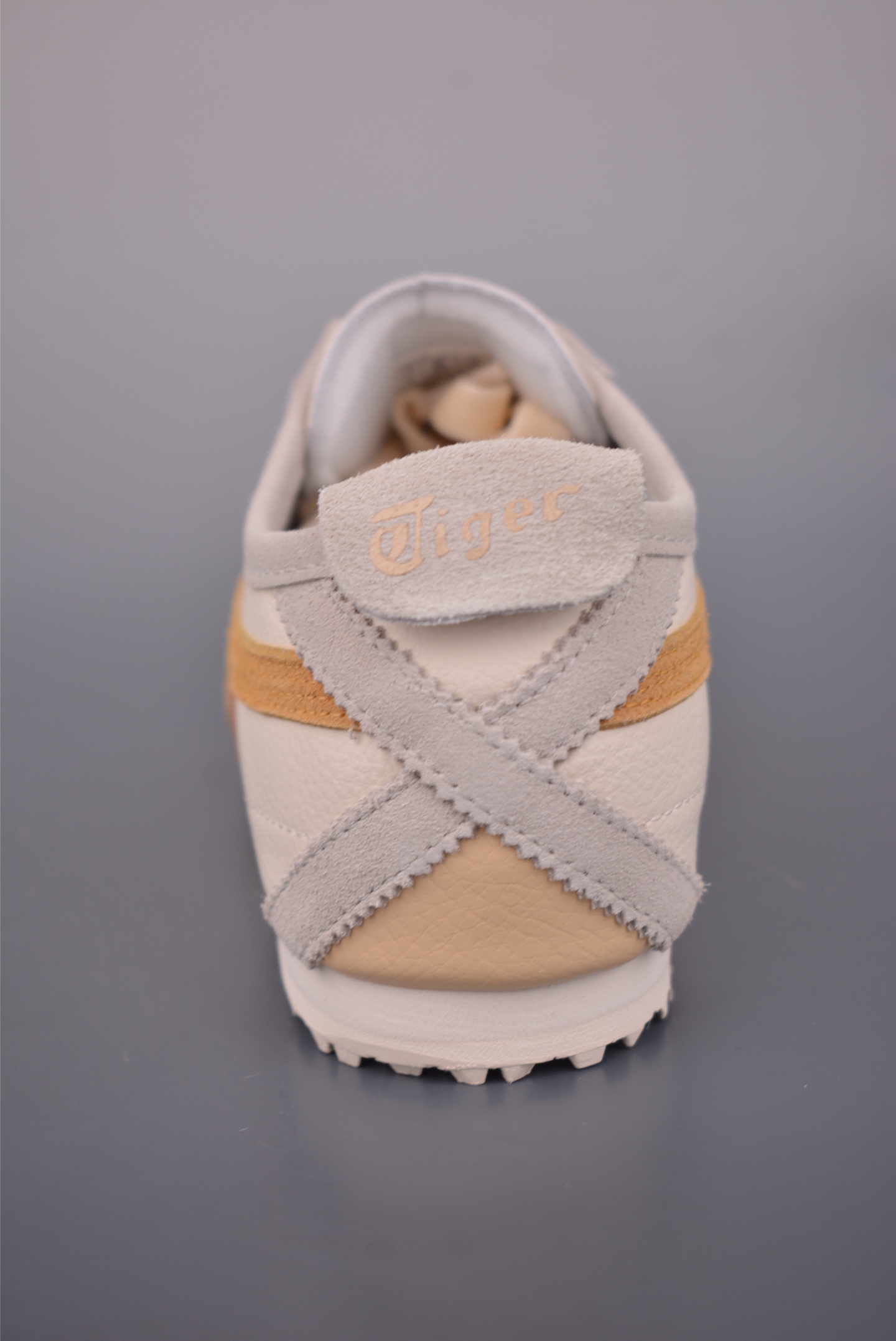 130 Asics鬼冢虎 MEXICO 66 做工精赞 1183C519