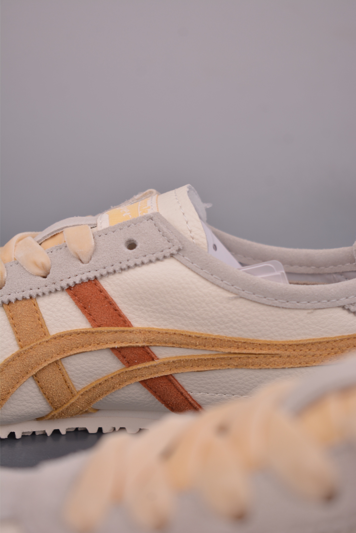 130 Asics鬼冢虎 MEXICO 66 做工精赞 1183C519