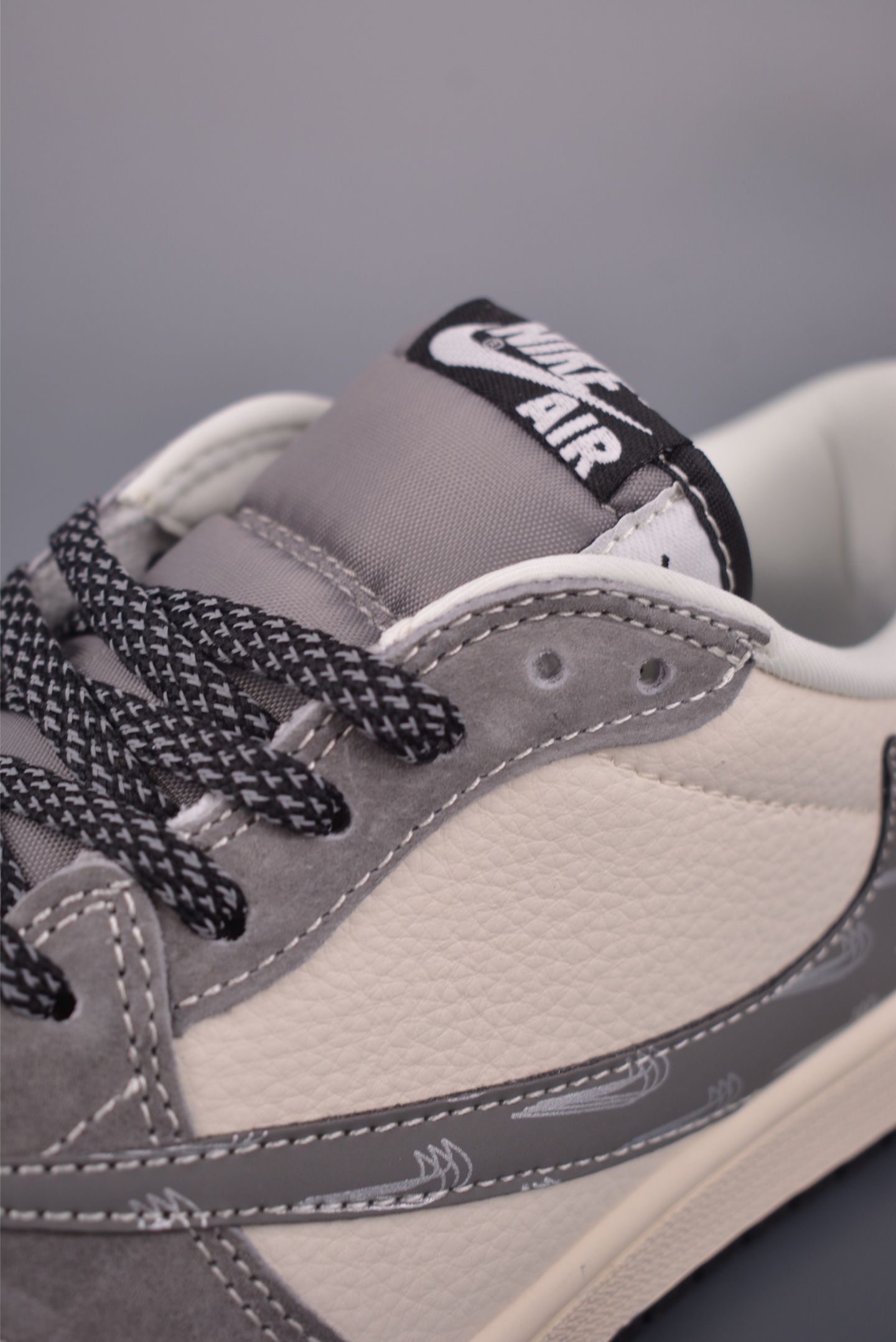 Fragment x Travis Scott x UN Air Jordan 1 Low 三方联名倒钩 DD7866-116