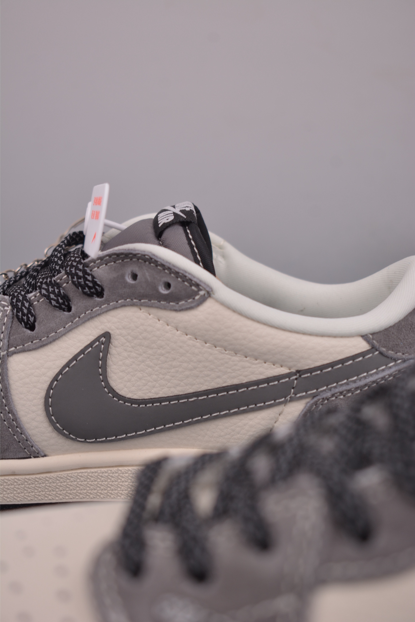 Fragment x Travis Scott x UN Air Jordan 1 Low 三方联名倒钩 DD7866-116