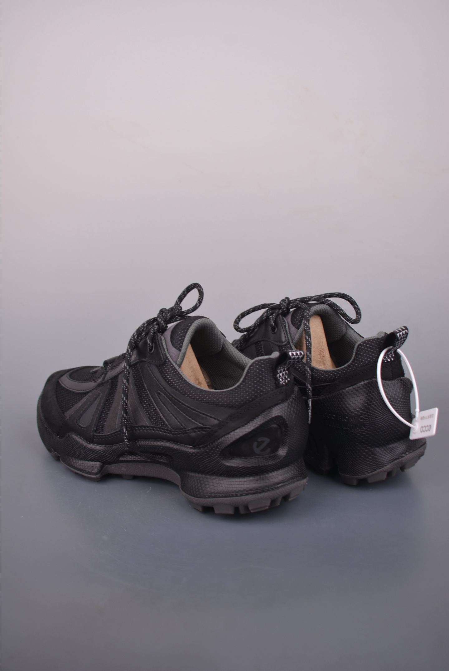 300 ECCO爱步休闲鞋子男鞋 透气防水百搭休闲板鞋 柔酷7号系列经典小白鞋 803464