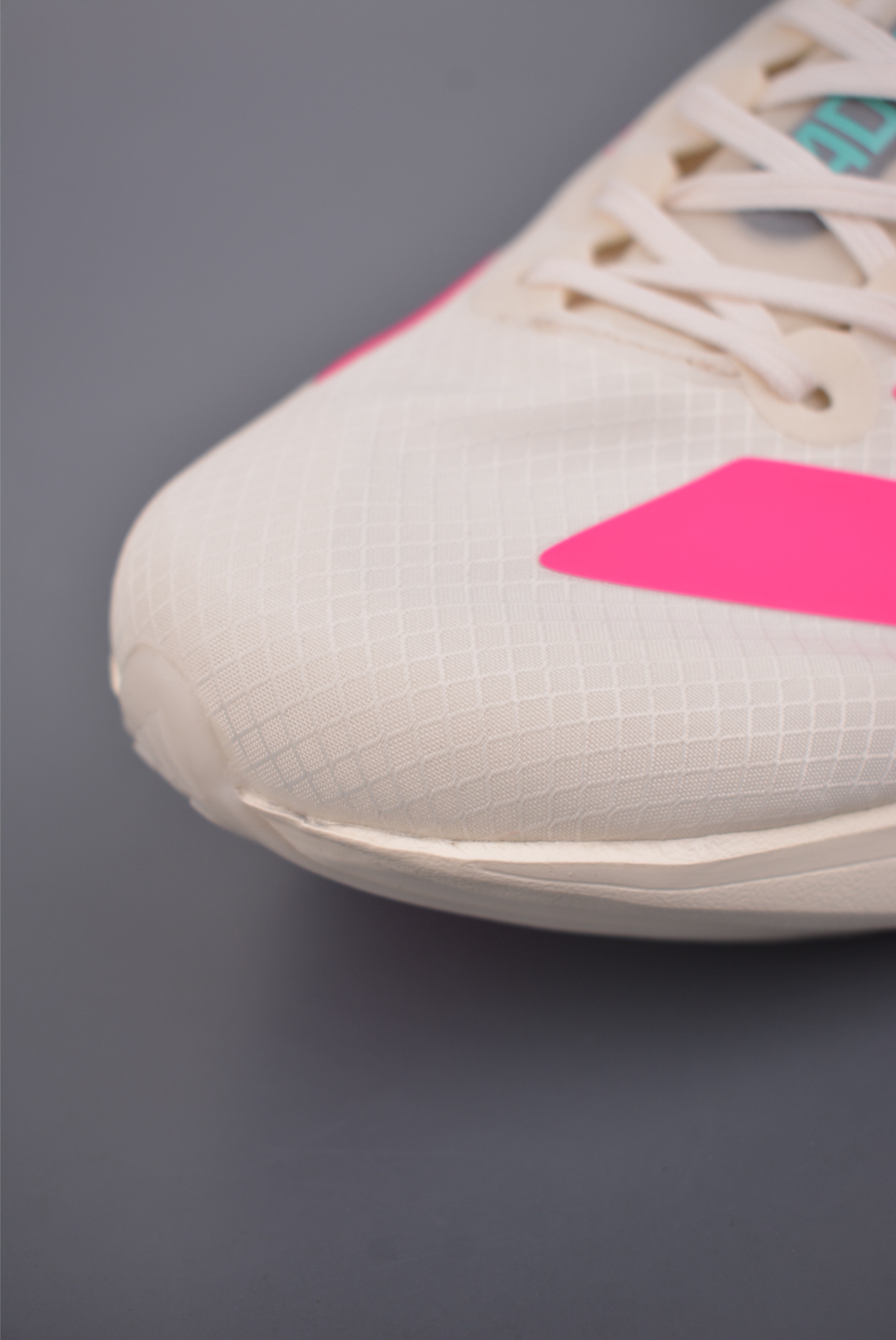 Adidas Adizero Pro 4 M 阿迪超轻透气缓震跑鞋 KJ3873