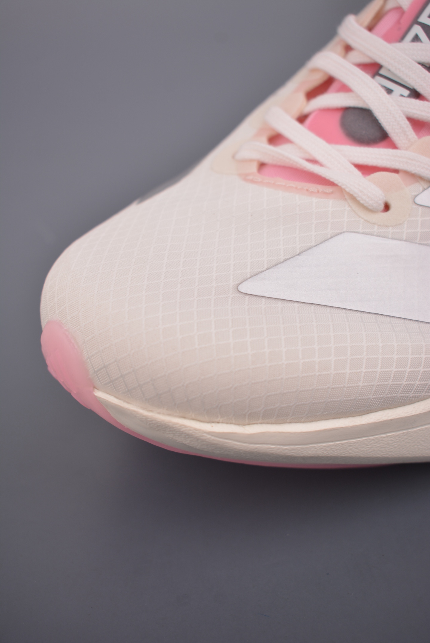 Adidas Adizero Pro 4 M 阿迪超轻透气缓震跑鞋 JQ4445