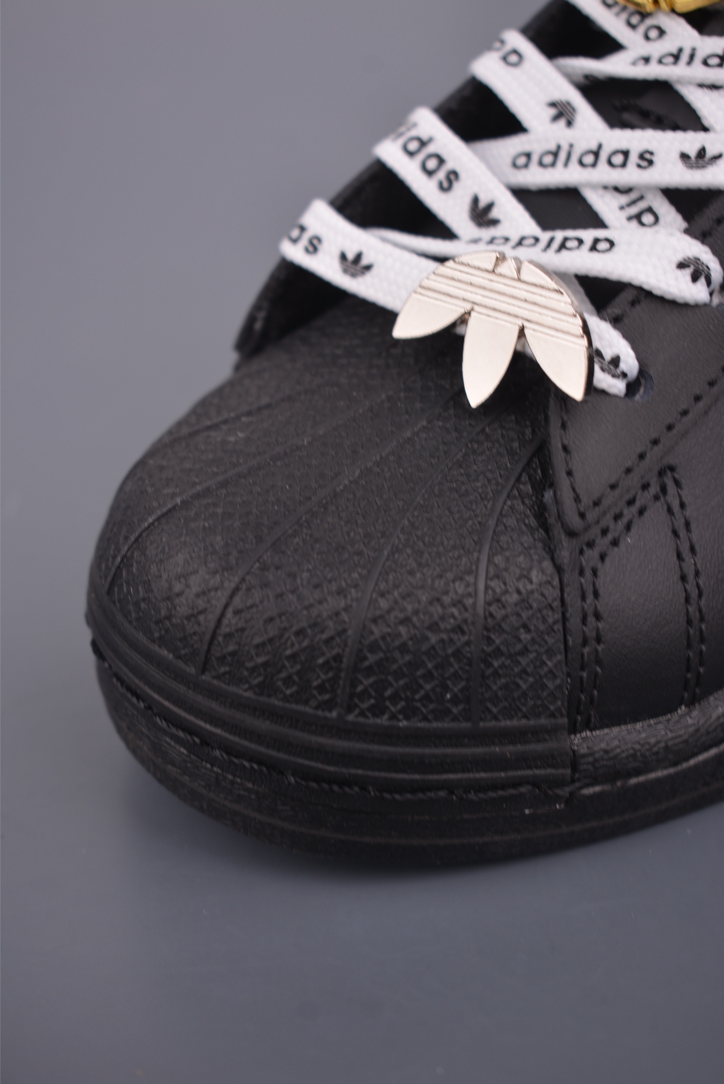 Adidas Originals Superstar 2025全新版本 贝壳头 EG4959