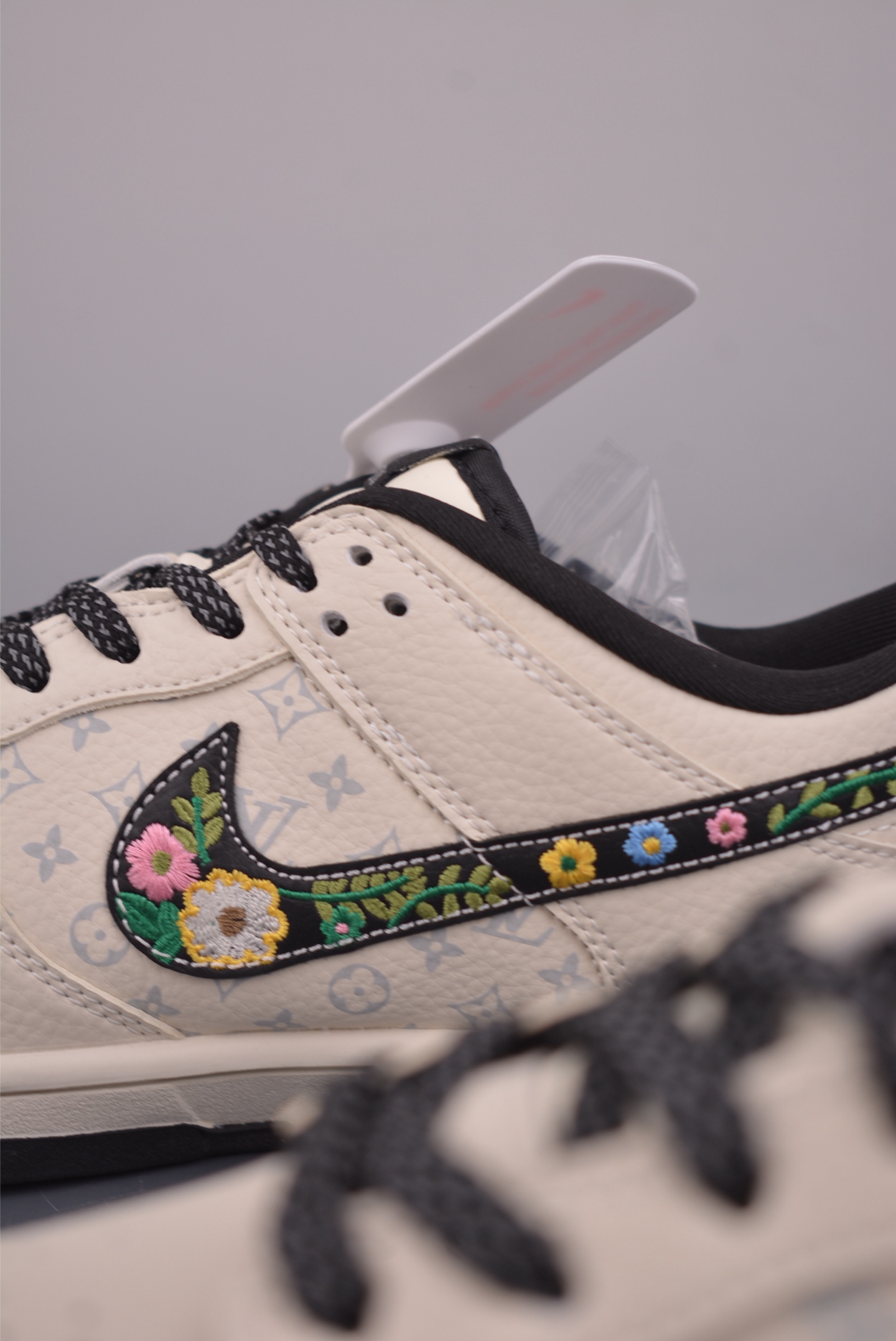Nike SB Dunk Low LV联名 DS6608-017