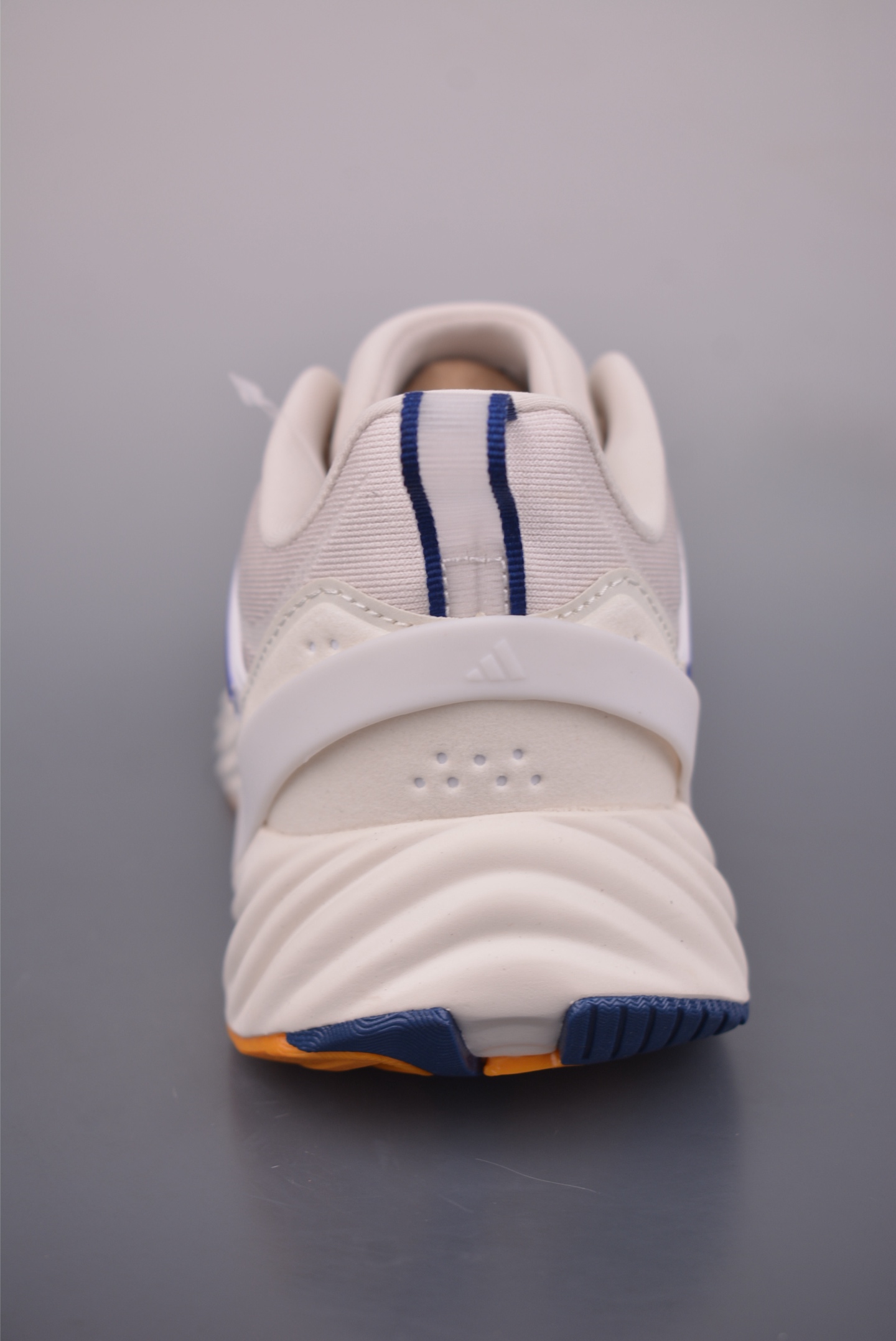 阿迪达斯 ADIPURE GLIDE 三叶草 清风系列 复古网面透气跑步鞋 网面透气鞋面 穿孔气垫 舒适减震跑步鞋 KJ6015