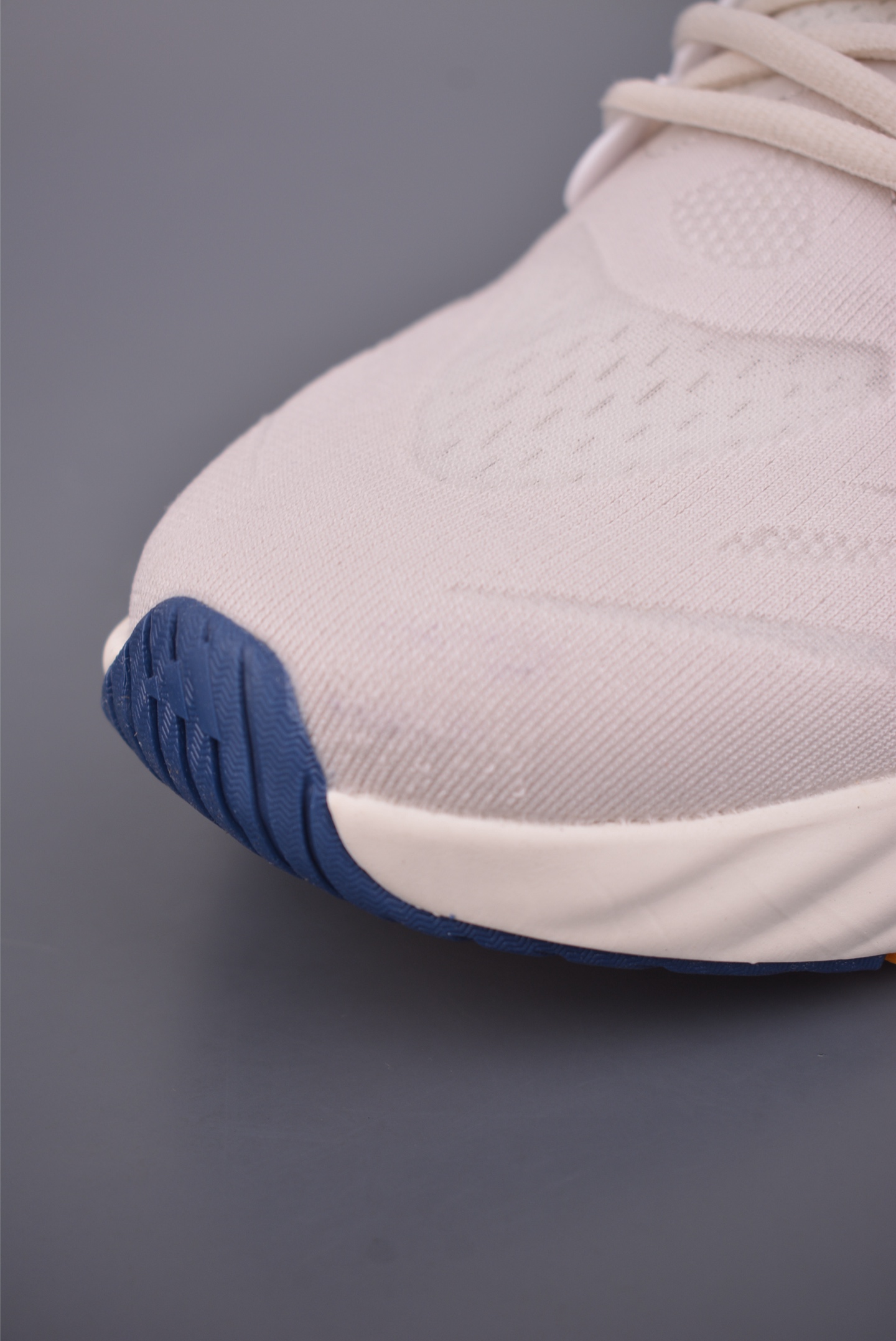 阿迪达斯 ADIPURE GLIDE 三叶草 清风系列 复古网面透气跑步鞋 网面透气鞋面 穿孔气垫 舒适减震跑步鞋 KJ6015