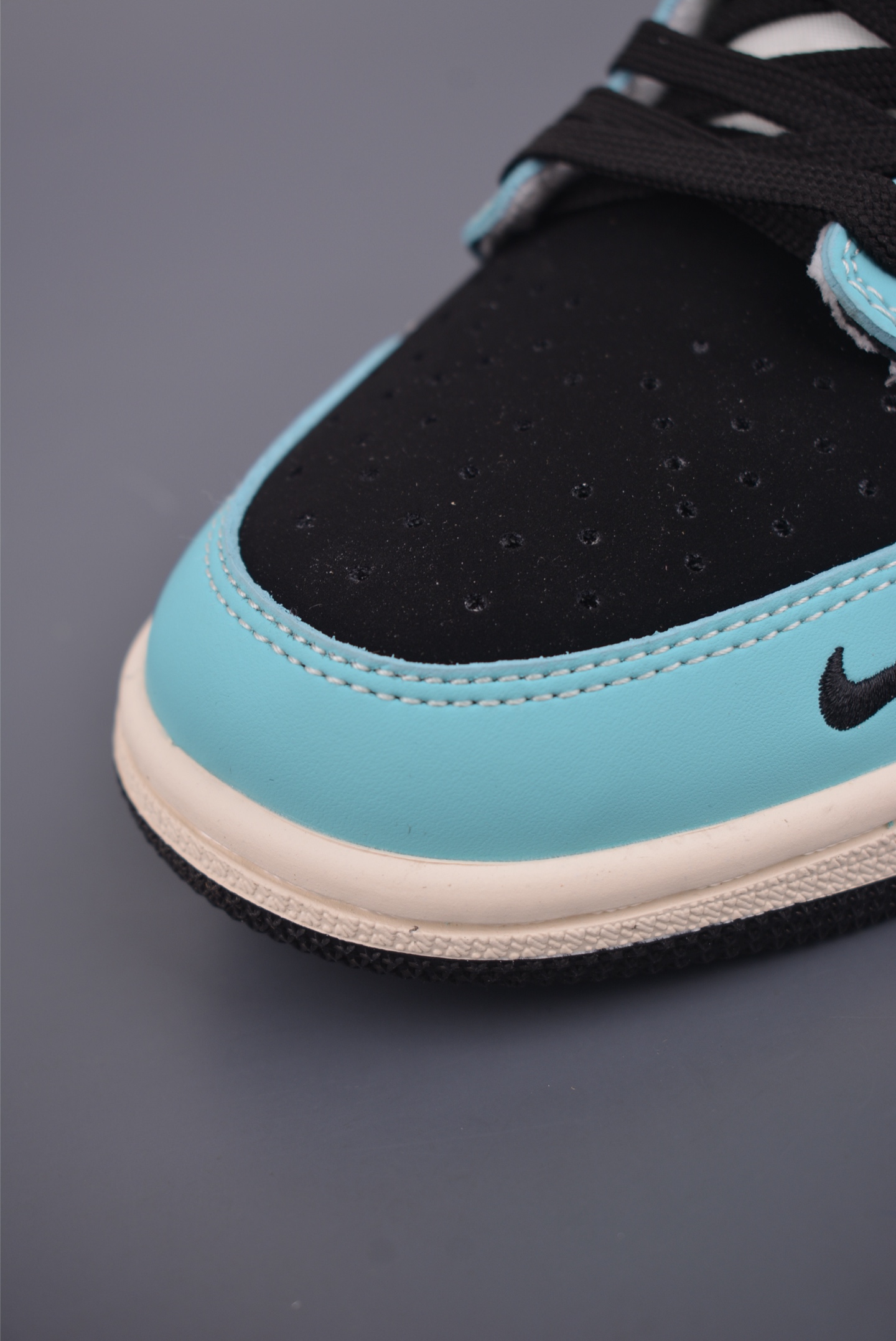 280 Fragment x Travis Scott x 黑8 Air Jordan 1 Low 三方联名倒钩 DD7866-103