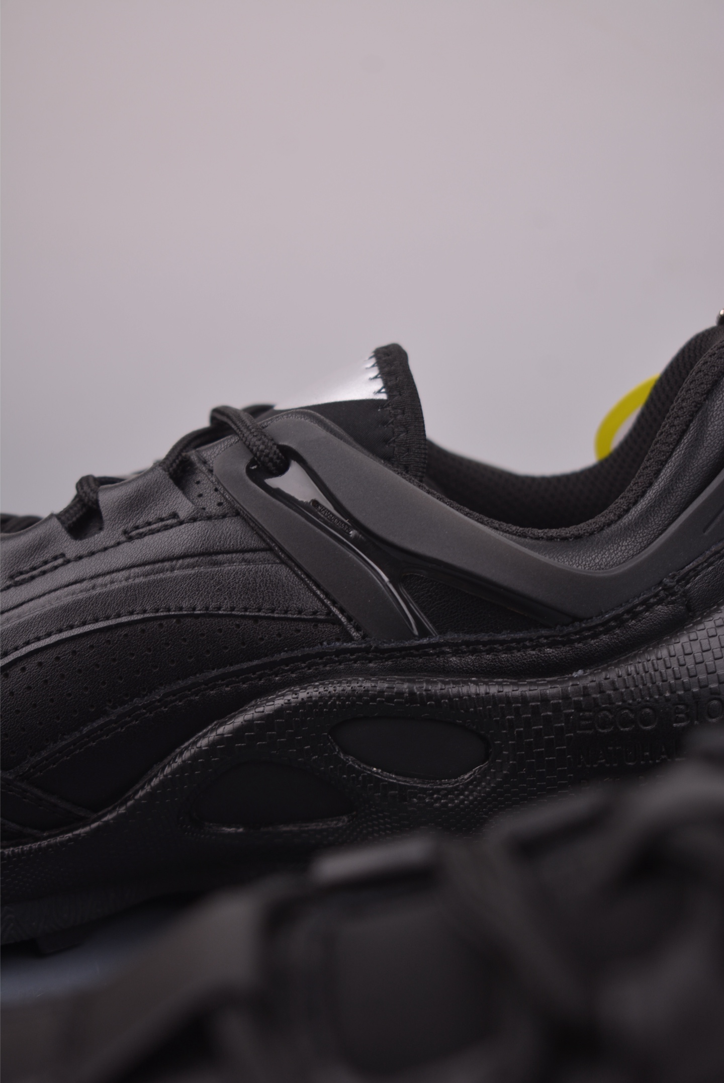 280 ECCO爱步跑步鞋百搭舒适 秋冬新款厚底休闲运动鞋男鞋 800424