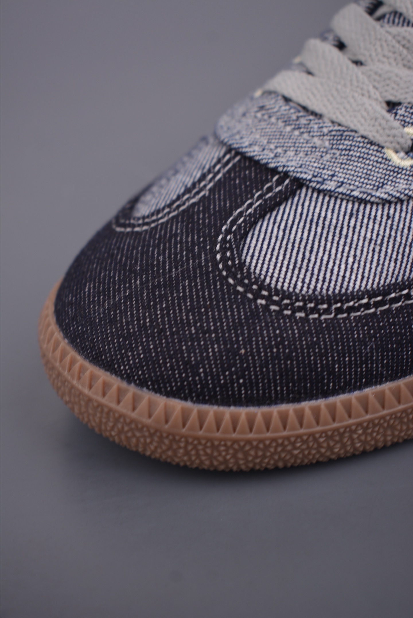 Adidas三叶草SAMBA W 休闲板鞋 KJ8859