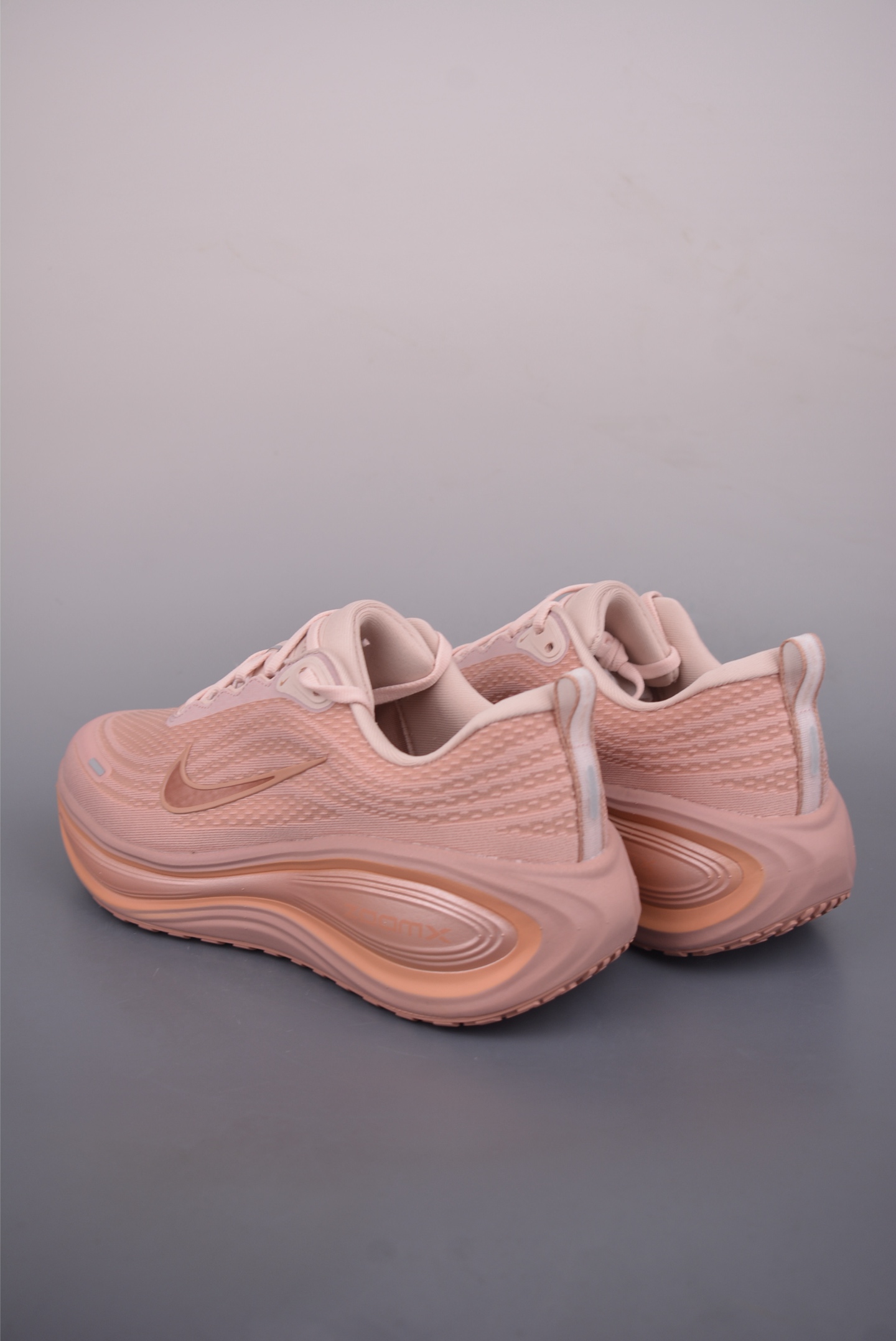 Nike Air Zoom Vomero Plus HV8154-601