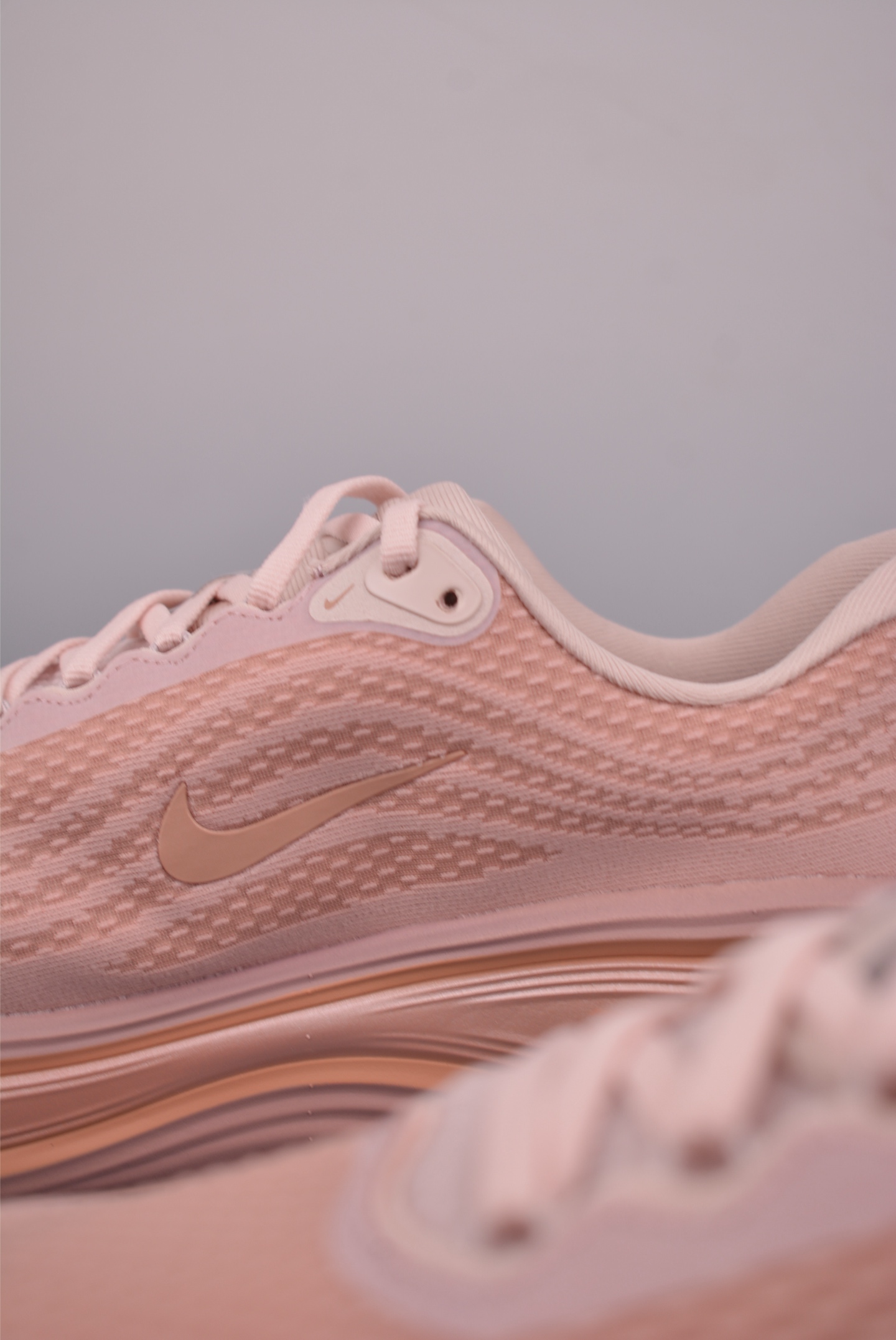 Nike Air Zoom Vomero Plus HV8154-601