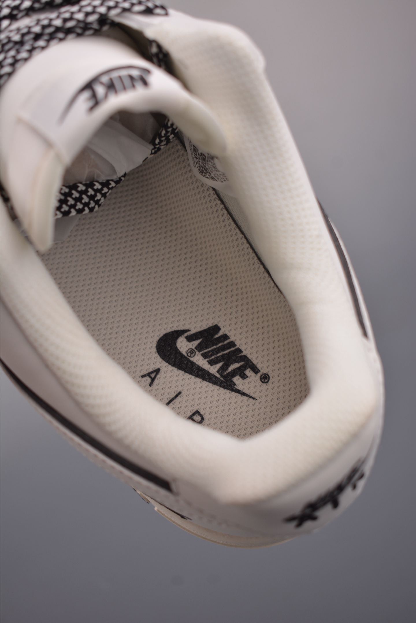 Nike Air Force 1 Low 米白 CS5288-036 Nike Air Force 1 Low 米白 CS5288-036