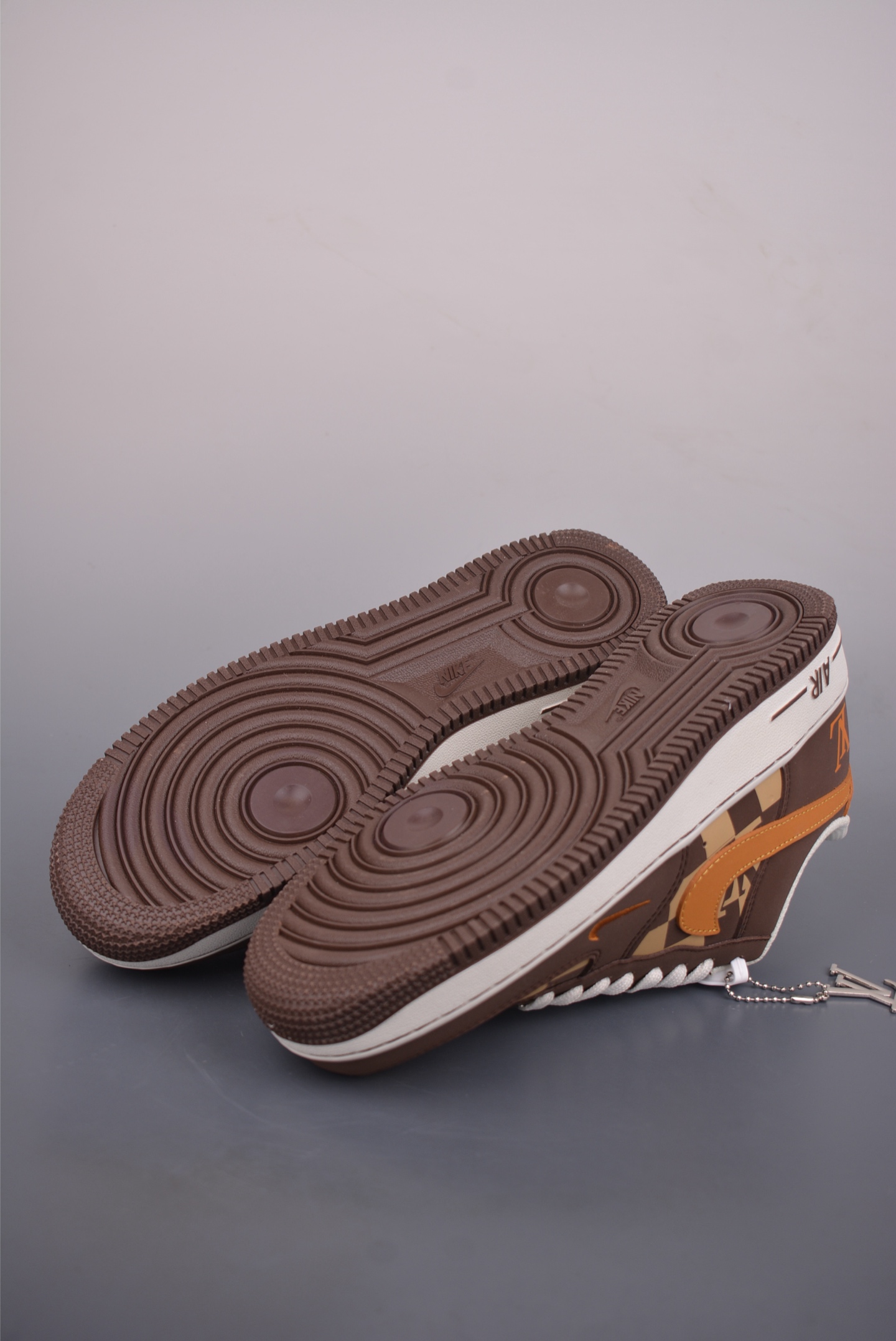 260 Nike Air Force 1 Low LV联名 NH0601-576-Chinese UA Cheap High Quatity Brand Clothes Bags handbags Sneakers wholesale wholesaler seller from China Factory suppliers Fashion Clothing Shoes best Quality Beautiful Price 260 Nike Air Force 1 Low LV联名 NH0601-576