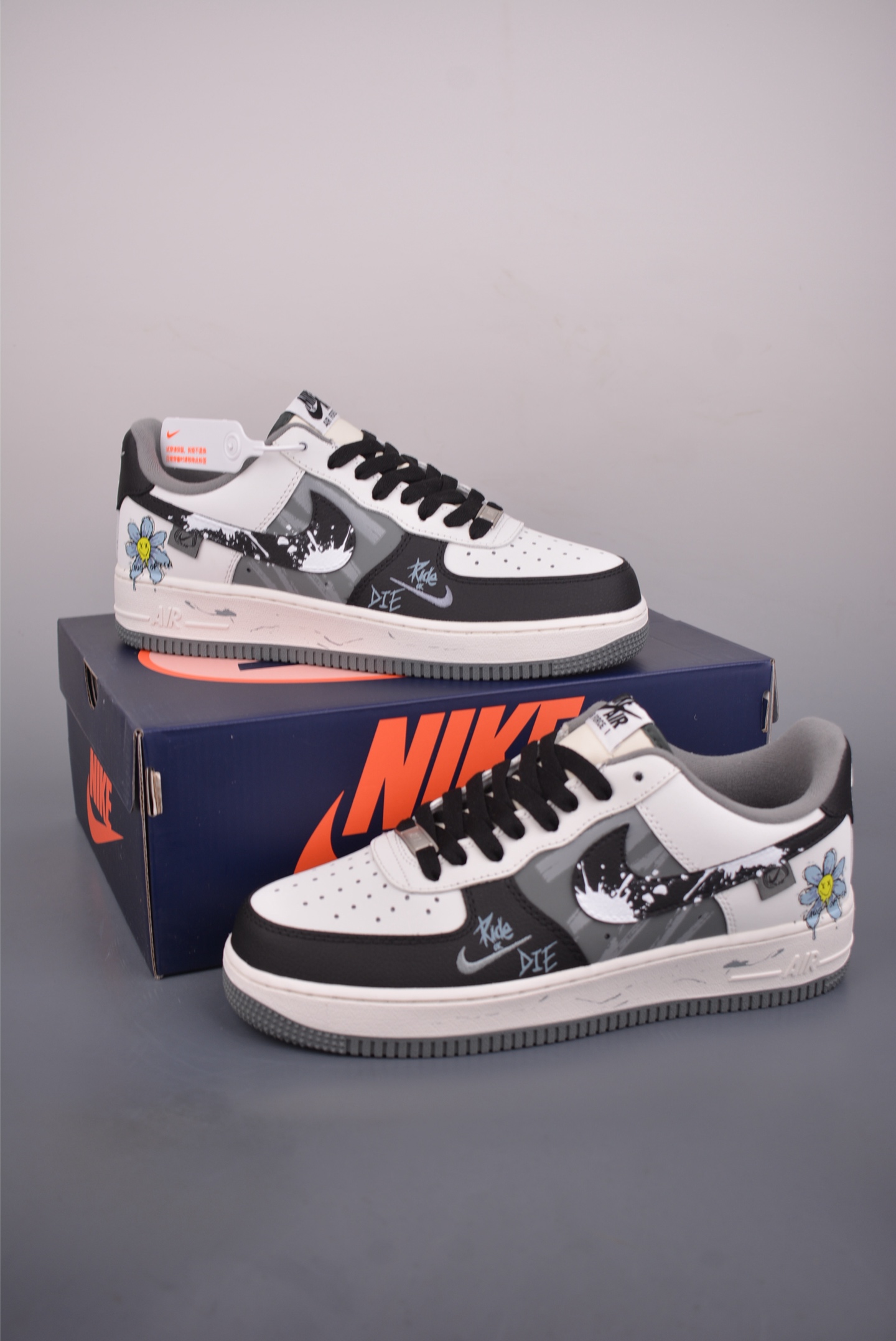 Nike Air Force 1 Low 手绘涂鸦 DB3301-606