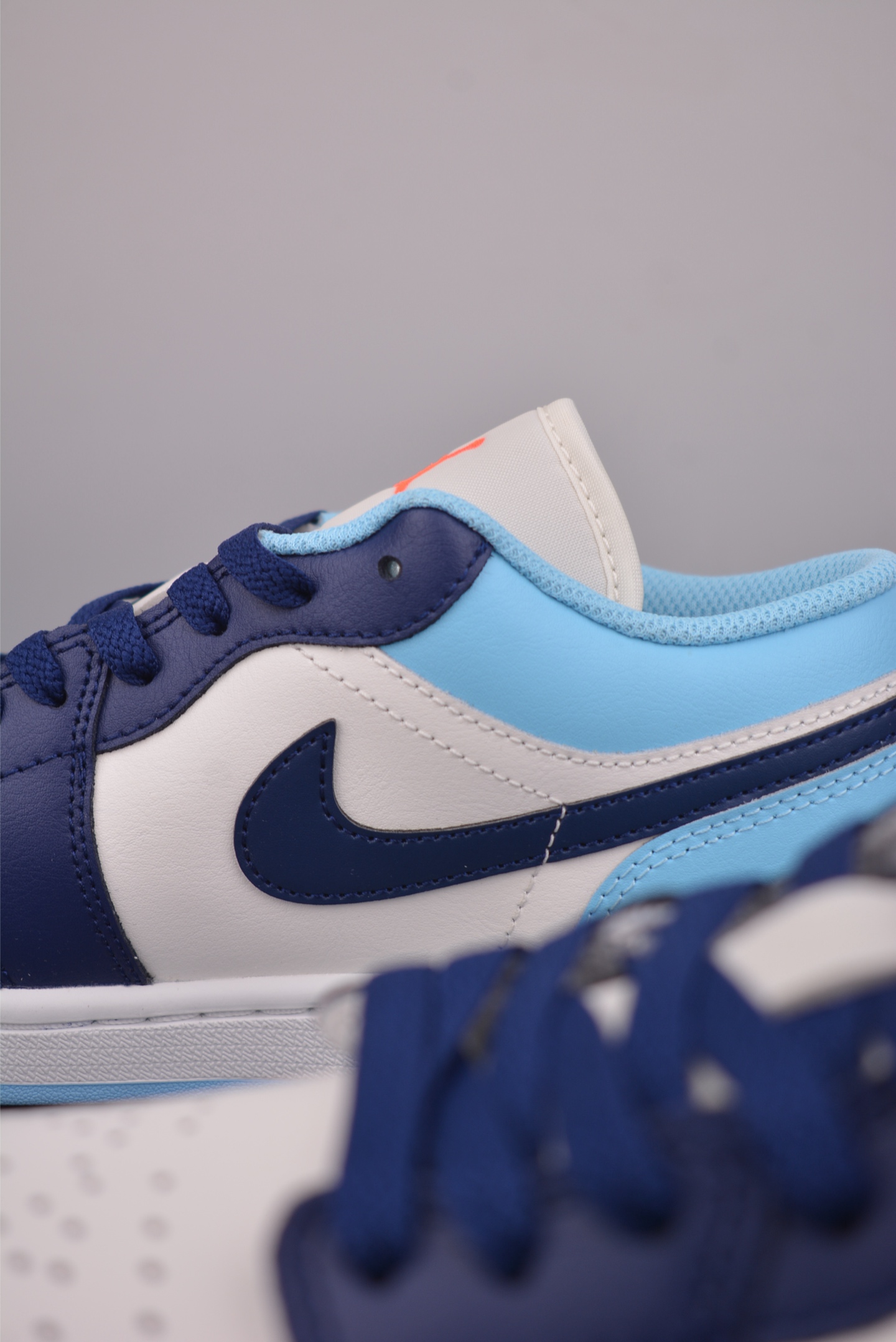 原装裸鞋级 市面最高工艺产物 Air Jordan 1 Low复古蓝 553558-149