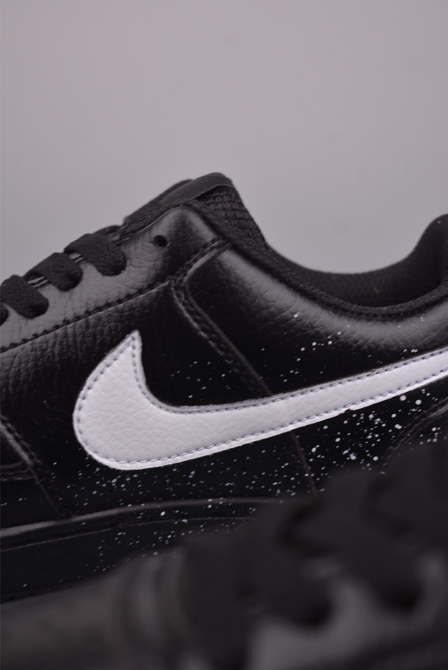 Nike Court Vision Low 手绘涂鸦 休闲运动板鞋 纯原版本 低帮百搭透气休闲运动板鞋 DH2987 Nike Court Vision Low 手绘涂鸦 休闲运动板鞋 纯原版本 低帮百搭透气休闲运动板鞋 DH2987