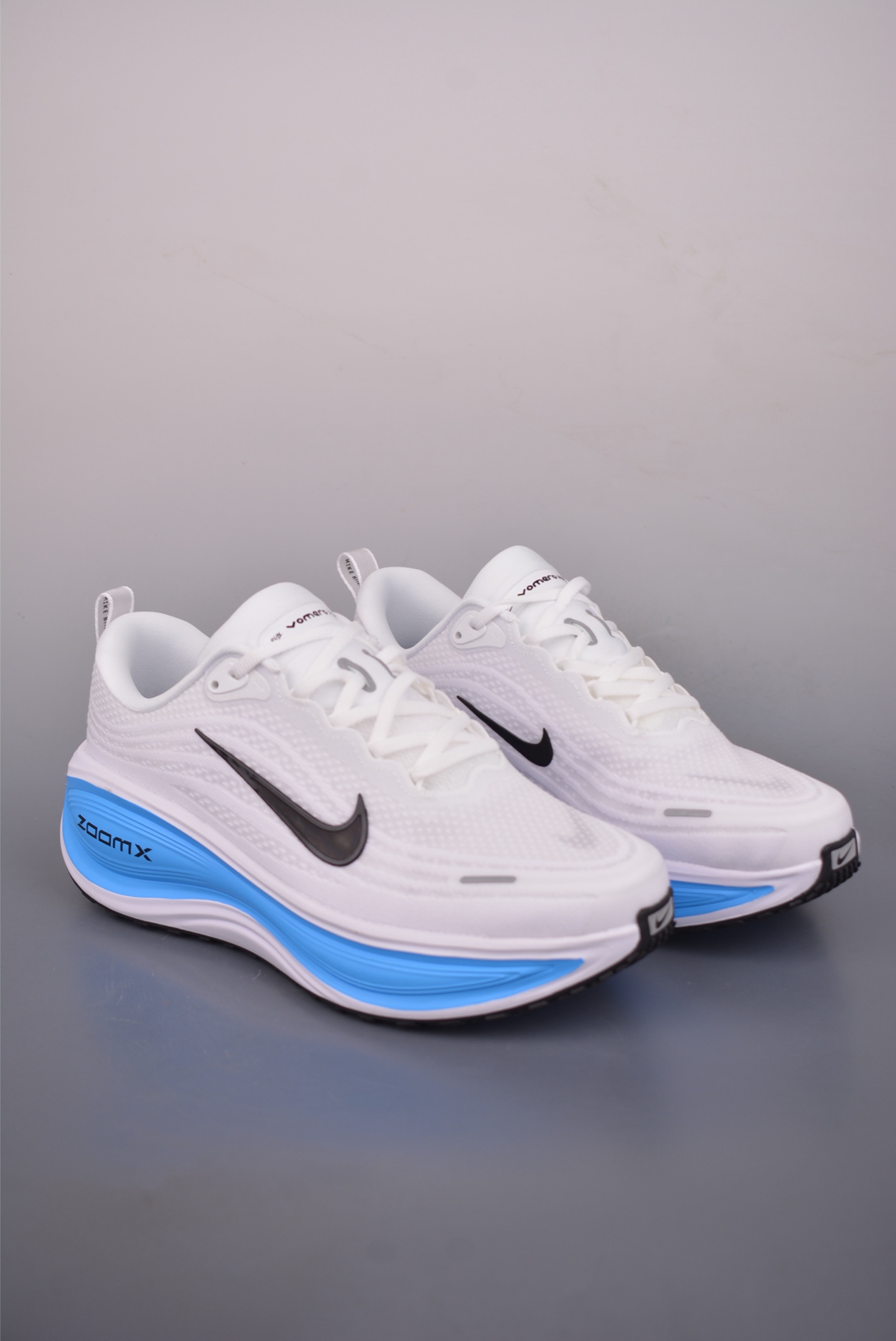 Nike Air Zoom Vomero Plus HV8150-103 Nike Air Zoom Vomero Plus HV8150-103