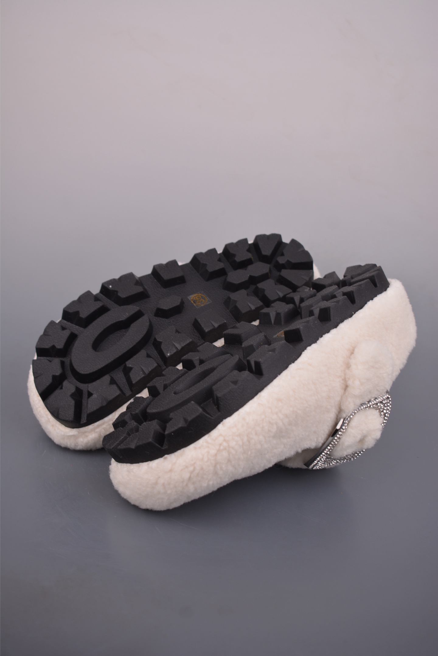 220 GG-CC GG-CC Chunky Low 厚底增高运动老爹鞋 G25Y9084B