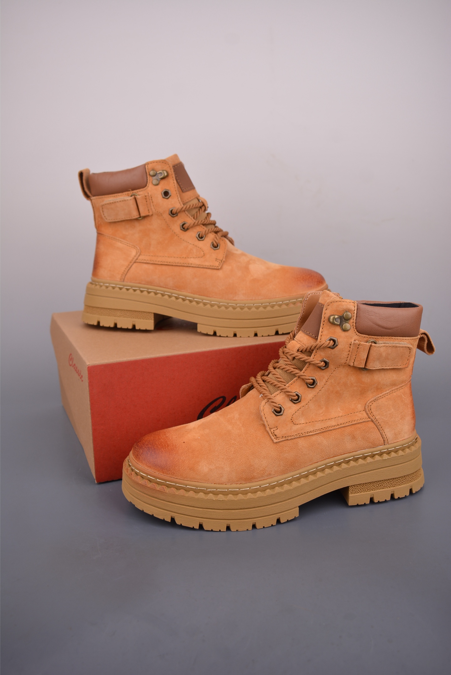 280 CAT Fashion卡特 硬汉推土机品牌 经典百搭户外休闲大黄靴系列