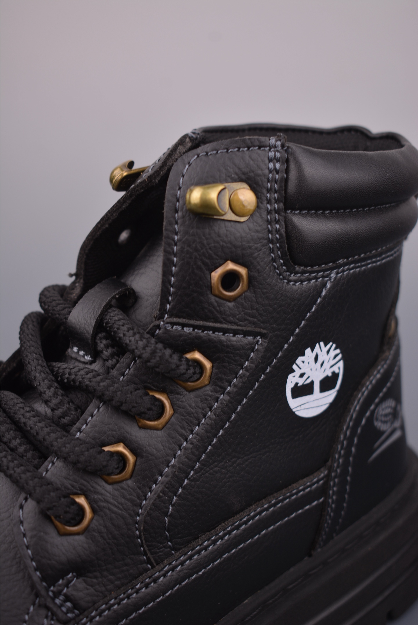 220 Timberland添柏岚/天伯伦 经典款 25ss新款中帮 经典再造 TB99556