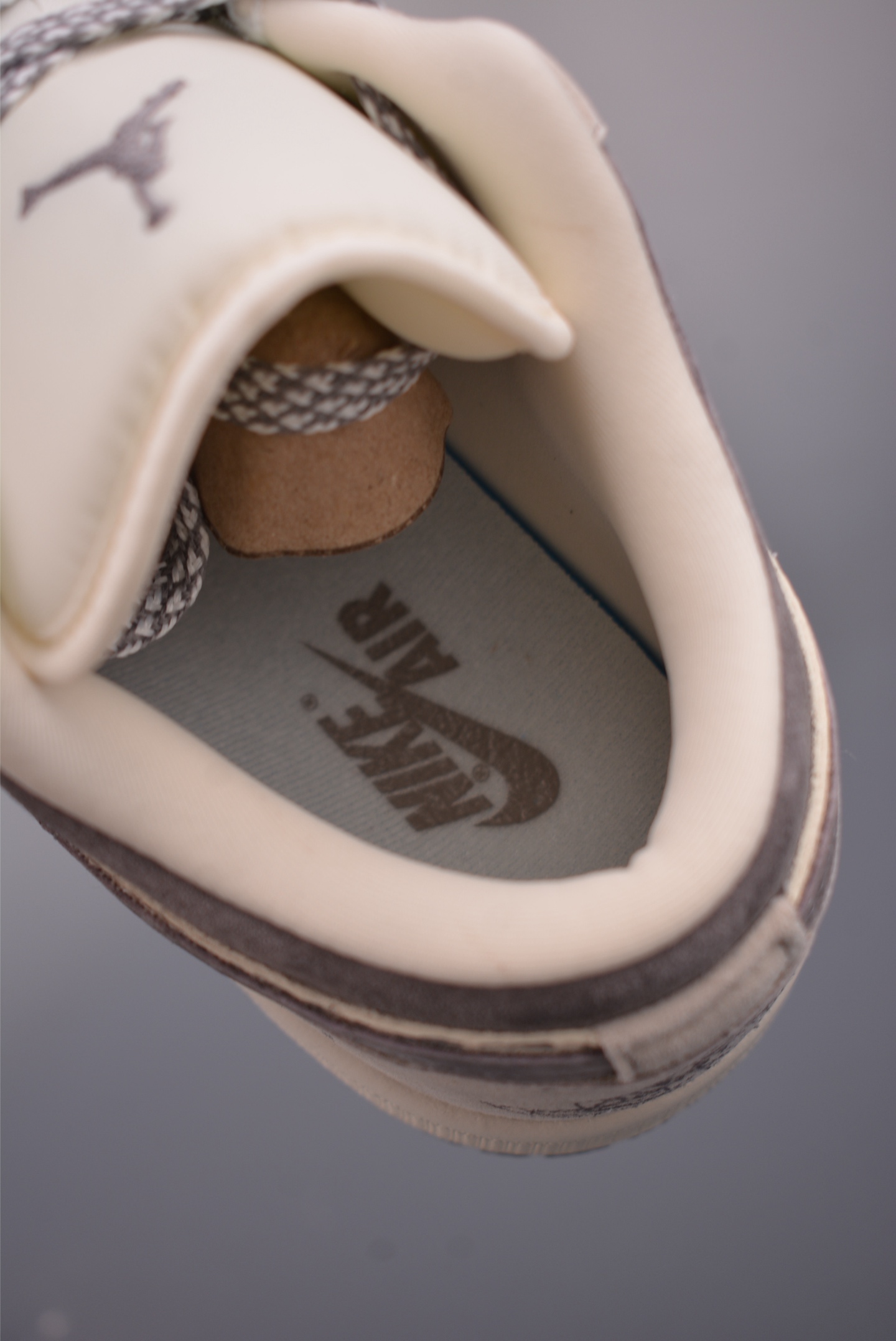 280 Nike Jordan Air Jordan 1 纪梵希联名 LD8888-006-Chinese UA Cheap High Quatity Brand Clothes Bags handbags Sneakers wholesale wholesaler seller from China Factory suppliers Fashion Clothing Shoes best Quality Beautiful Price 280 Nike Jordan Air Jordan 1 纪梵希联名 LD8888-006