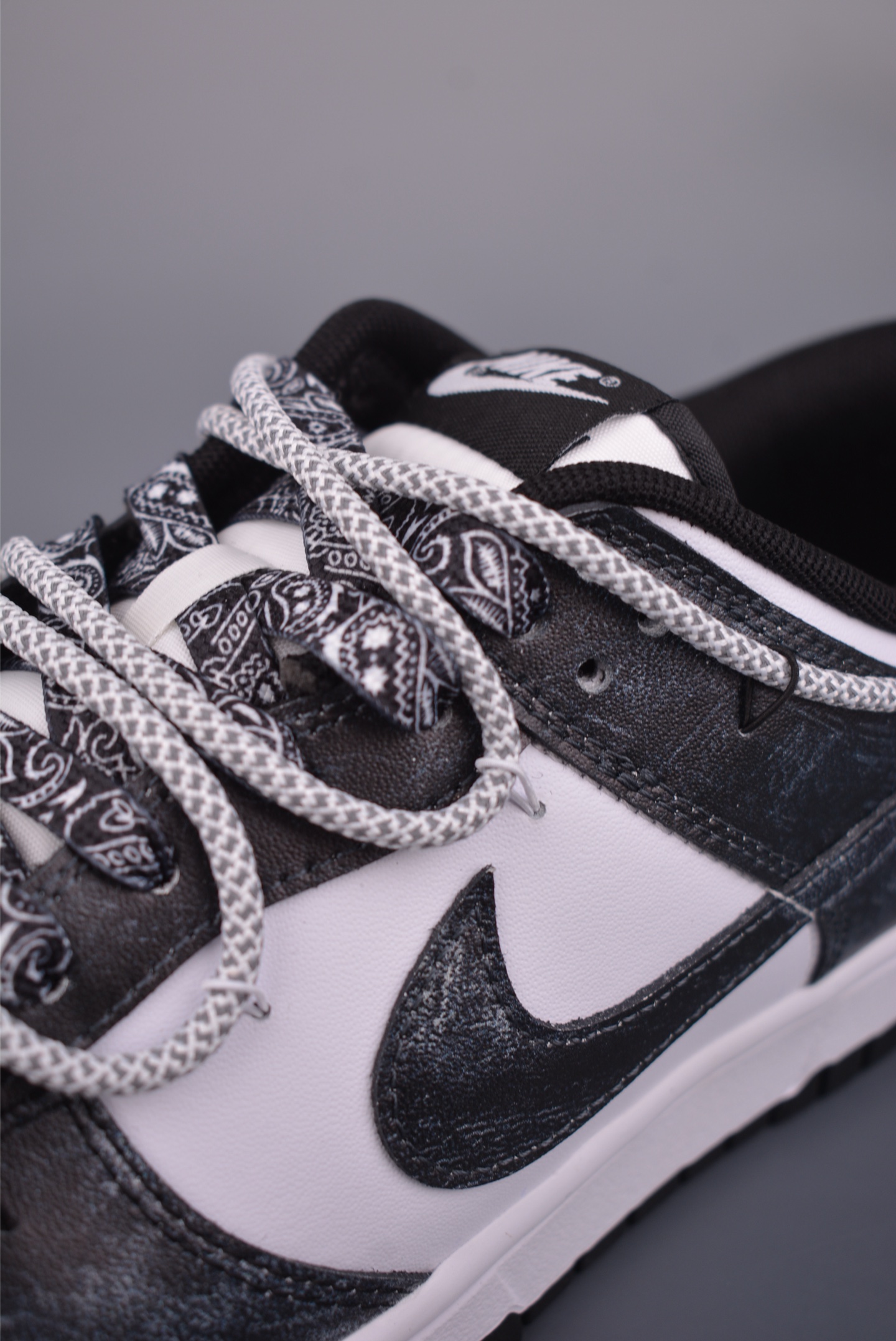 280 Nike SB Dunk Low 解构绑带 HF5441-100