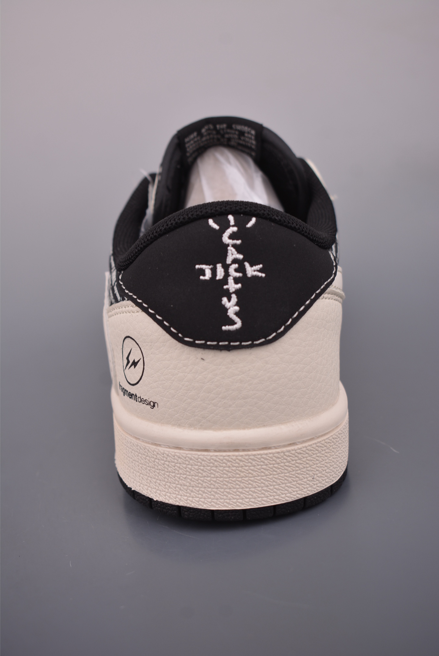 280 Fragment x Travis Scott x fragmentdesign Air Jordan 1 Low 三方联名倒钩 XD0798-311