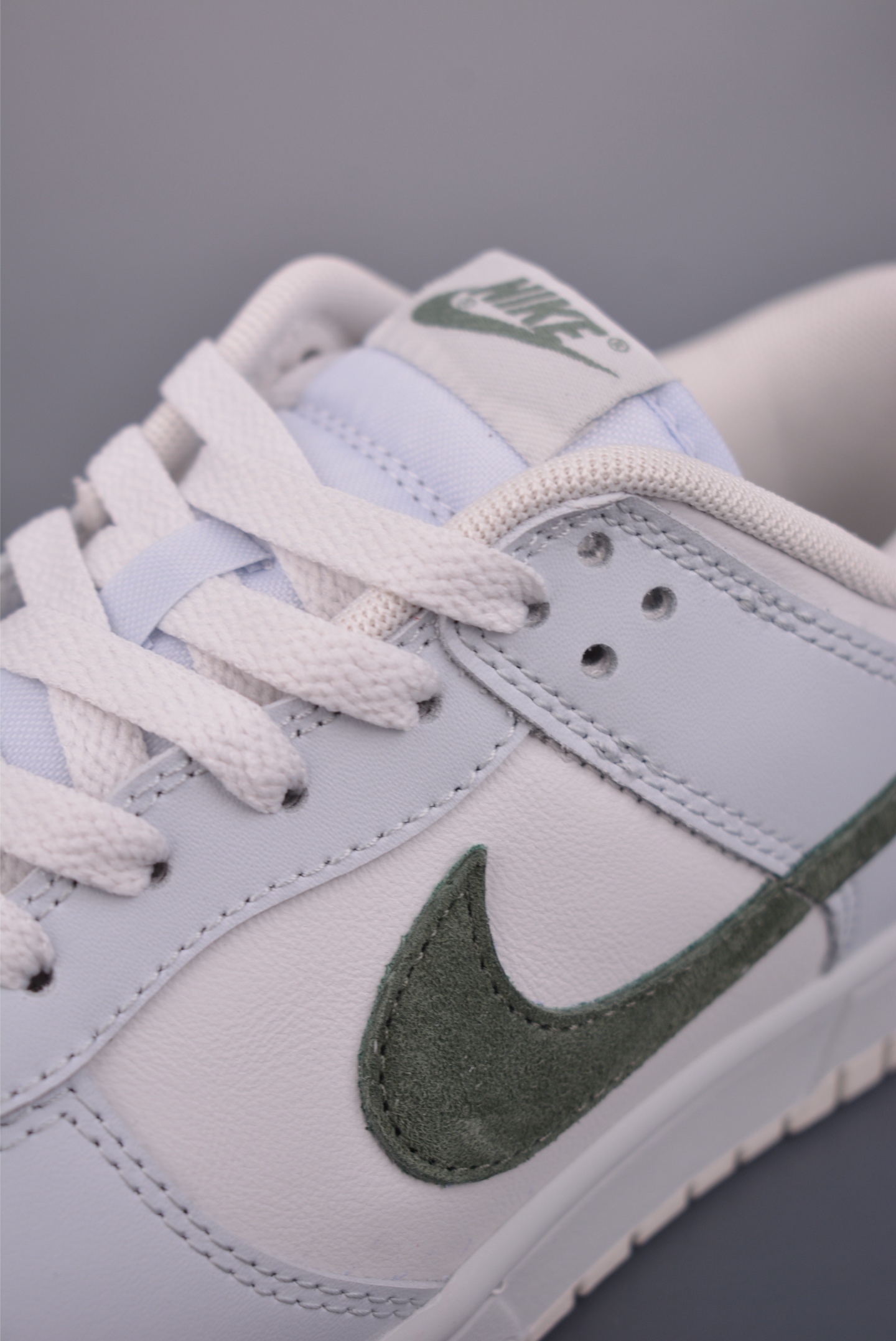 180 Nike SB Dunk Low IM3371-030-Chinese UA Cheap High Quatity Brand Clothes Bags handbags Sneakers wholesale wholesaler seller from China Factory suppliers Fashion Clothing Shoes best Quality Beautiful Price 180 Nike SB Dunk Low IM3371-030