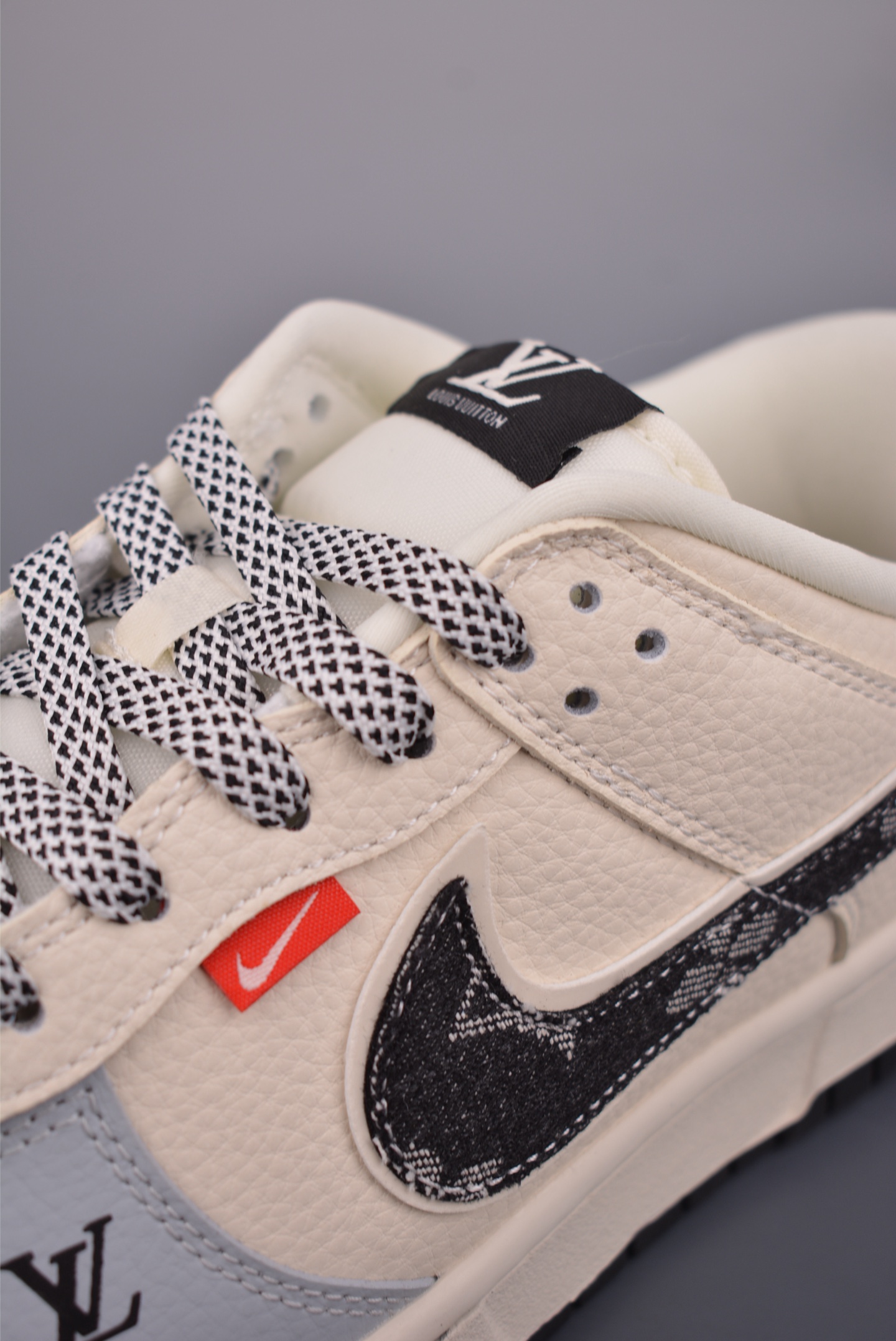 280 Nike SB Dunk Low LV联名 DN3168-002