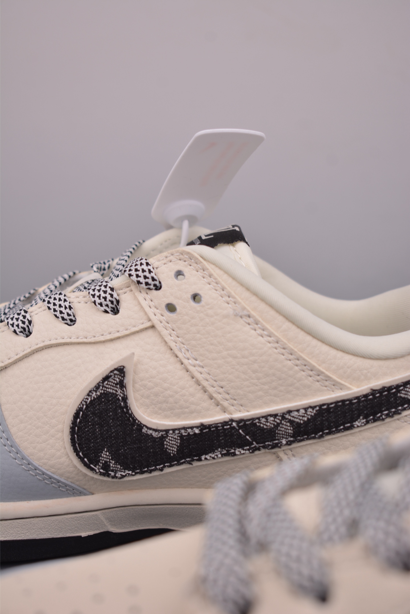 280 Nike SB Dunk Low LV联名 DN3168-002