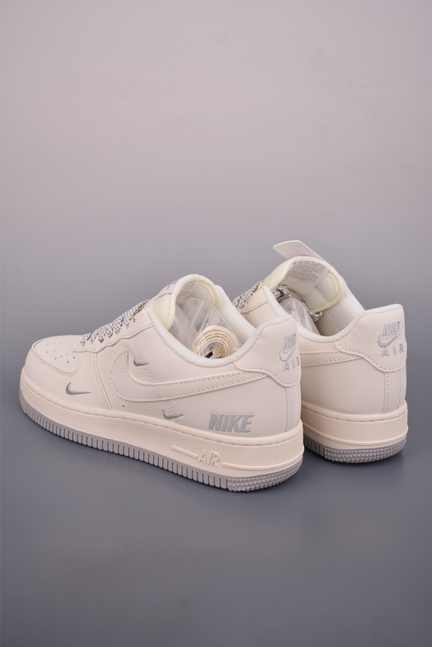 260 Nike Air Force 1 Low 米白灰 XX3168-185