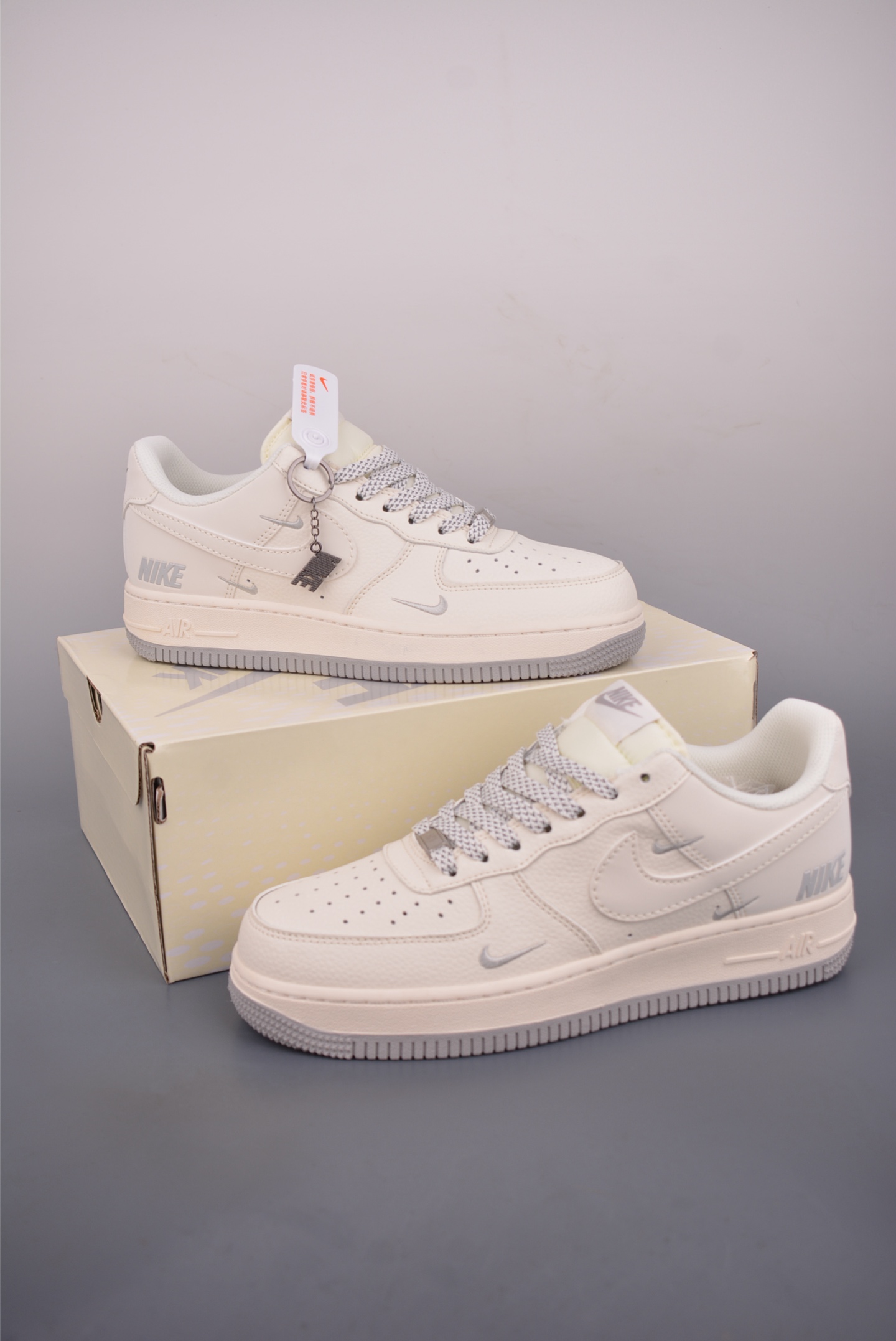 260 Nike Air Force 1 Low 米白灰 XX3168-185