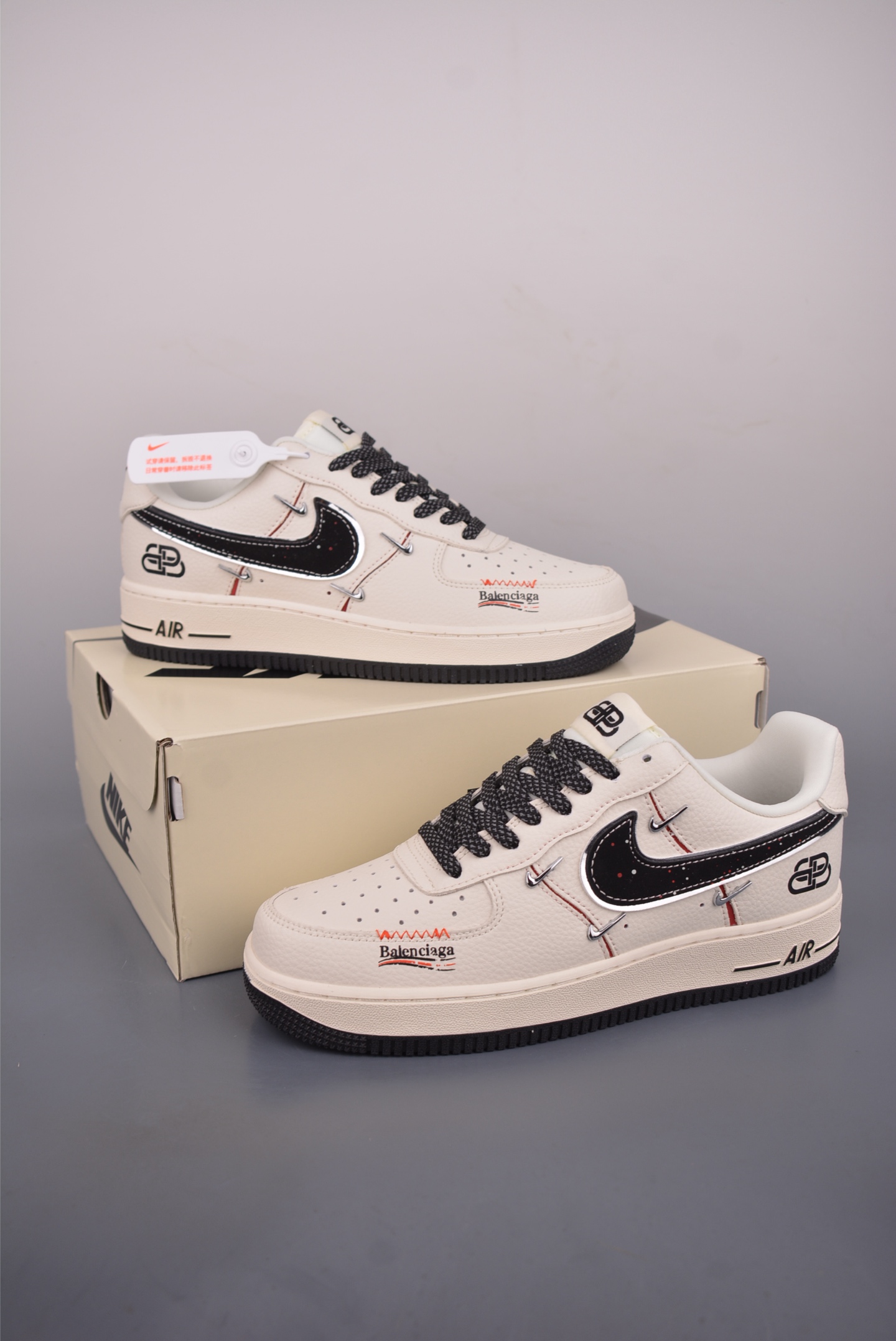 260 Nike Air Force 1 Low 巴黎世家联名 DD1923-309