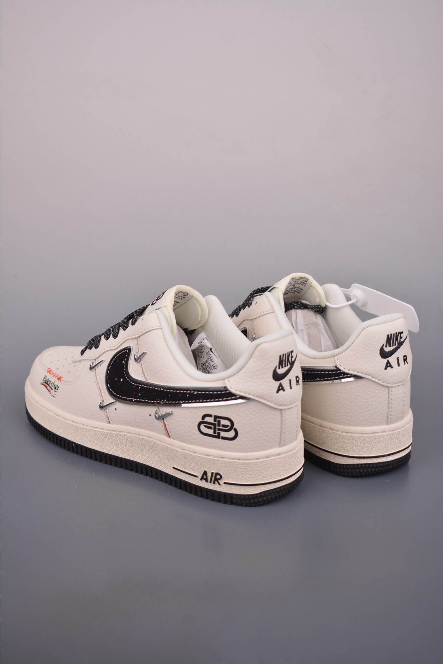 260 Nike Air Force 1 Low 巴黎世家联名 DD1923-309