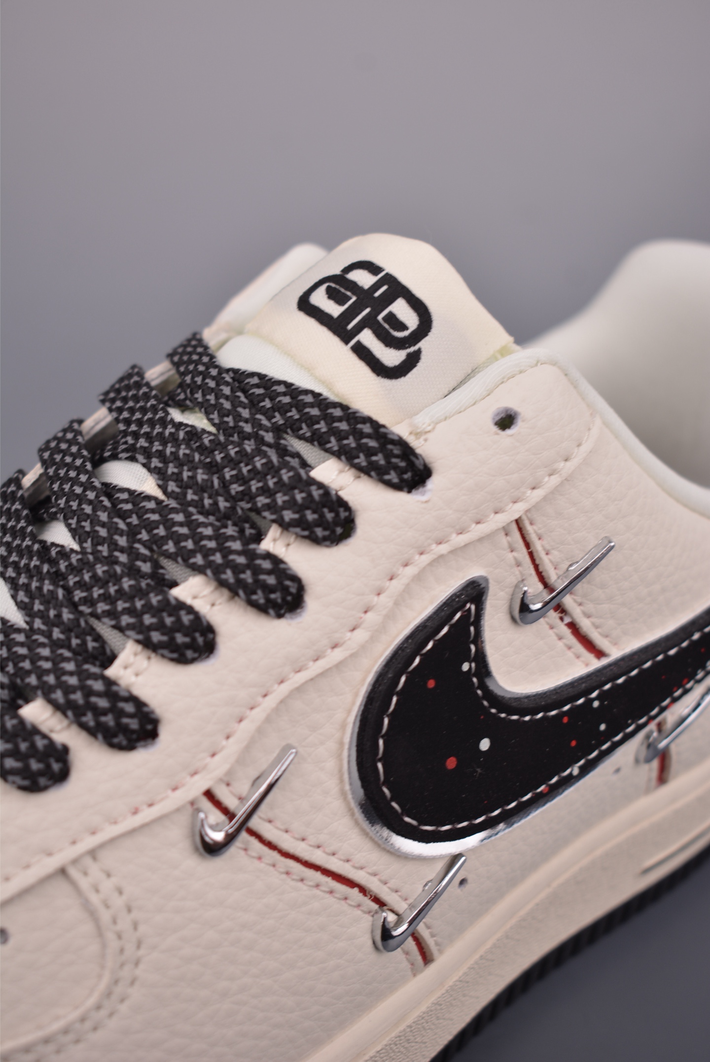 260 Nike Air Force 1 Low 巴黎世家联名 DD1923-309