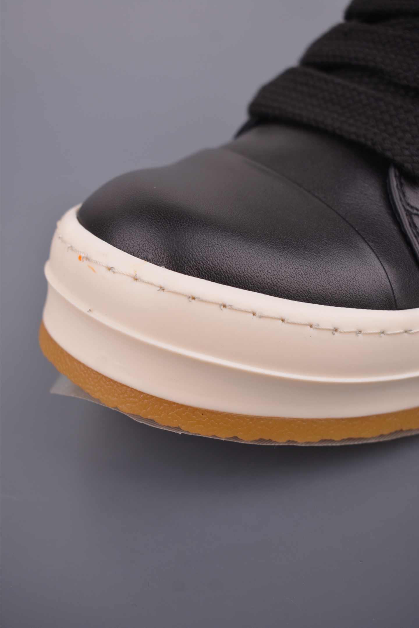 500 莞顶渠道 瑞克 欧文斯Rick owens 主线 经典西瓜头 RO低帮厚底粗绑带纯黑皮面 RU02B2897