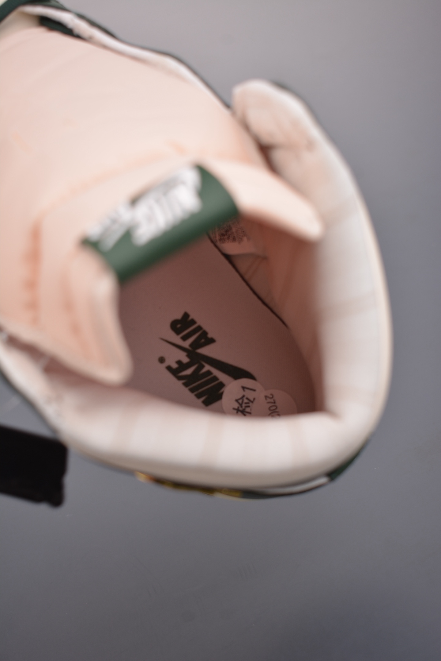 AIR JORDAN1 RETRO HI 高邦 FD2596-101-Top High Quatity Cheap Sneakers Fashion Clothing Clothes Bags handbags Shoes of all Brand wholesale With The best Quality And Beautiful Price from China Factory Chinese suppliers wholesaler seller AIR JORDAN1 RETRO HI 高邦 FD2596-101