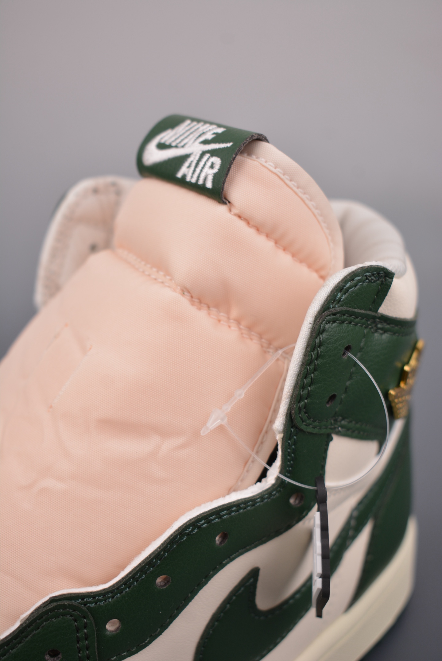 AIR JORDAN1 RETRO HI 高邦 FD2596-101-Top High Quatity Cheap Sneakers Fashion Clothing Clothes Bags handbags Shoes of all Brand wholesale With The best Quality And Beautiful Price from China Factory Chinese suppliers wholesaler seller AIR JORDAN1 RETRO HI 高邦 FD2596-101