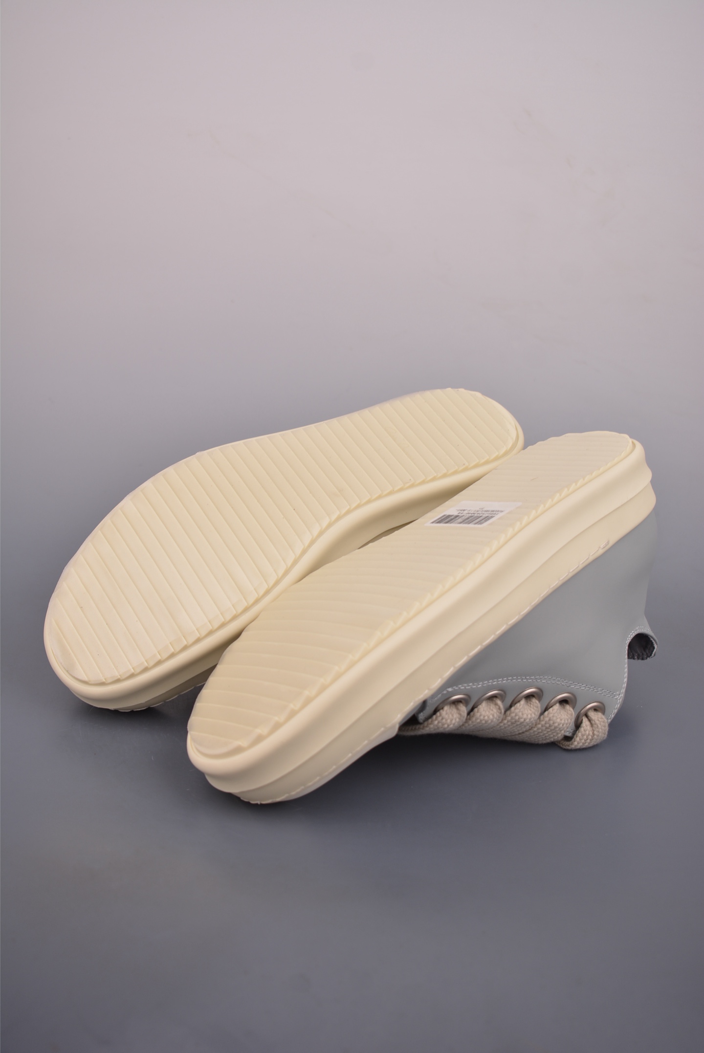 450 RO欧文斯Rickowens 主线 经典西瓜头款式“RO低帮 RU02B2897