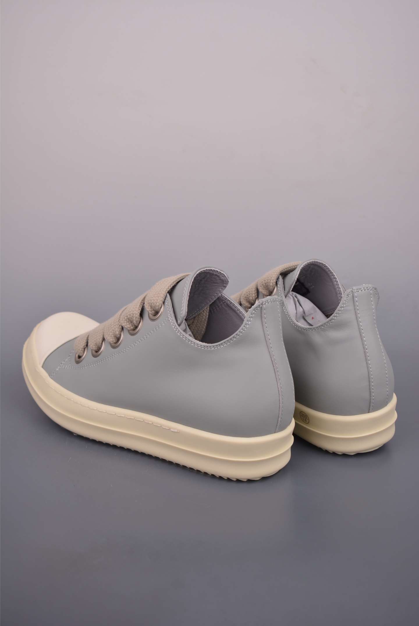 450 RO欧文斯Rickowens 主线 经典西瓜头款式“RO低帮 RU02B2897