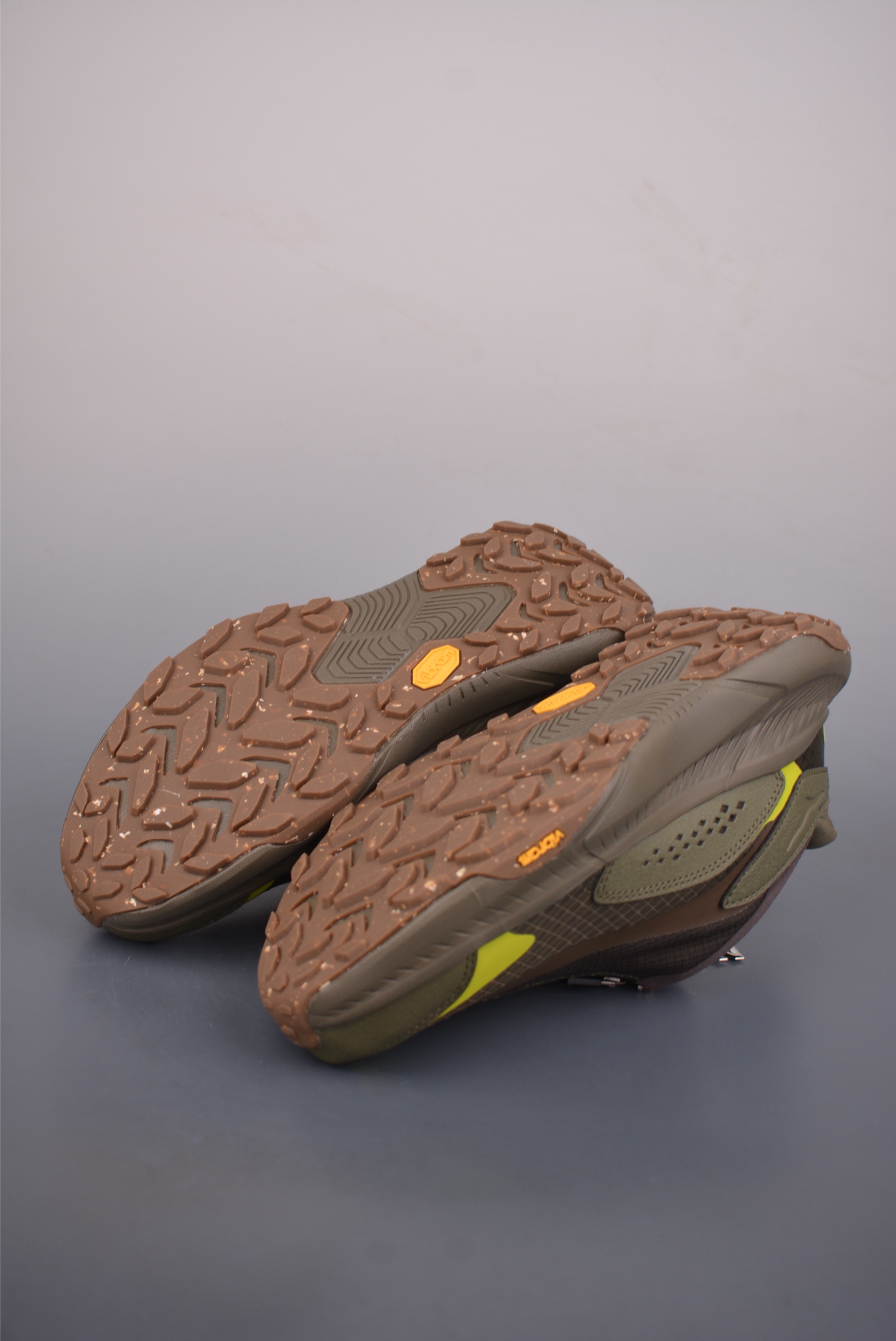 180 HOKA ONE ONE U PROJECT TRANSPORT 低帮专业越野跑步鞋 1162850